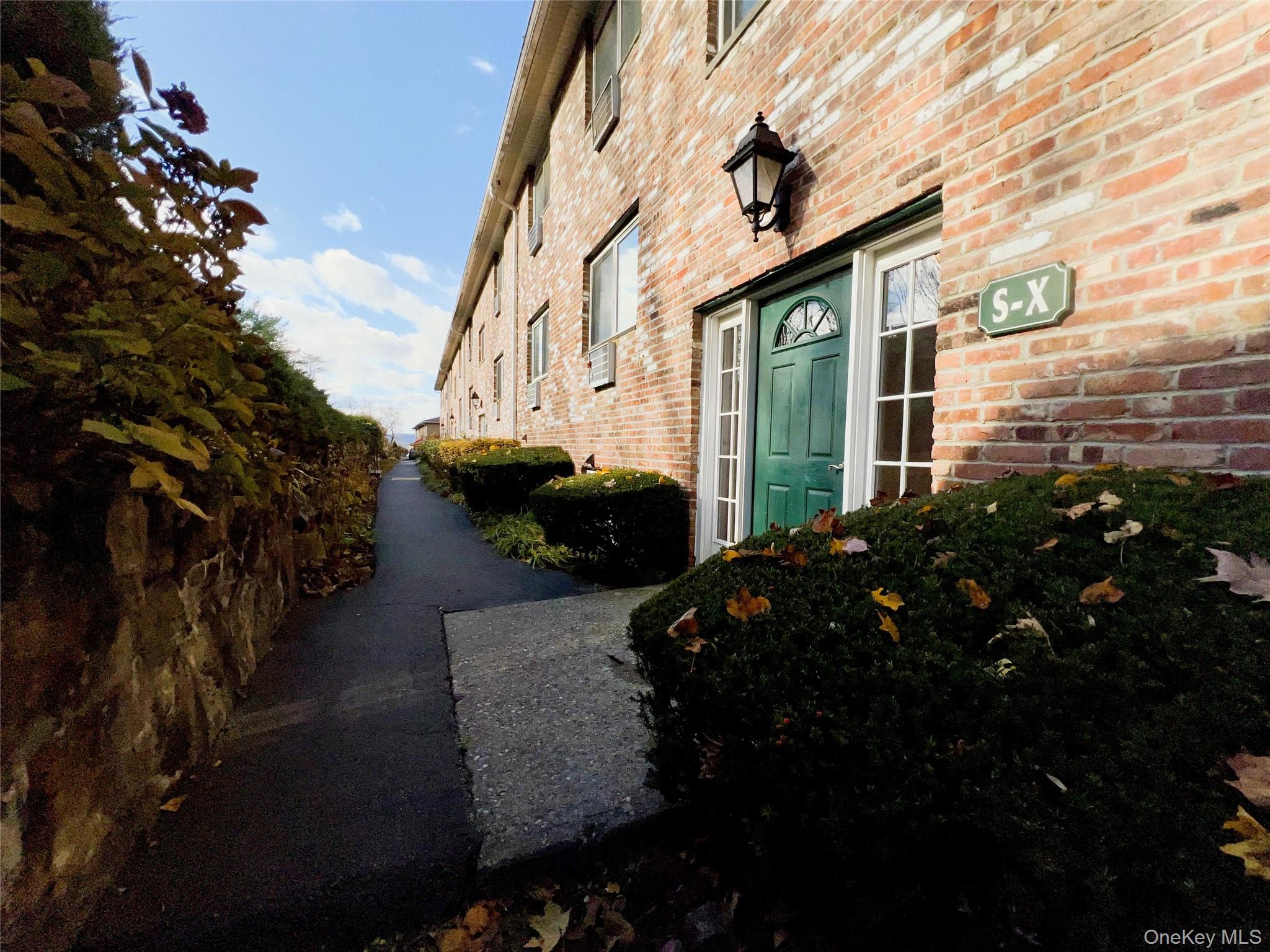 #16 photo, 16 Scenic Drive, Croton-on-Hudson , NY 10520