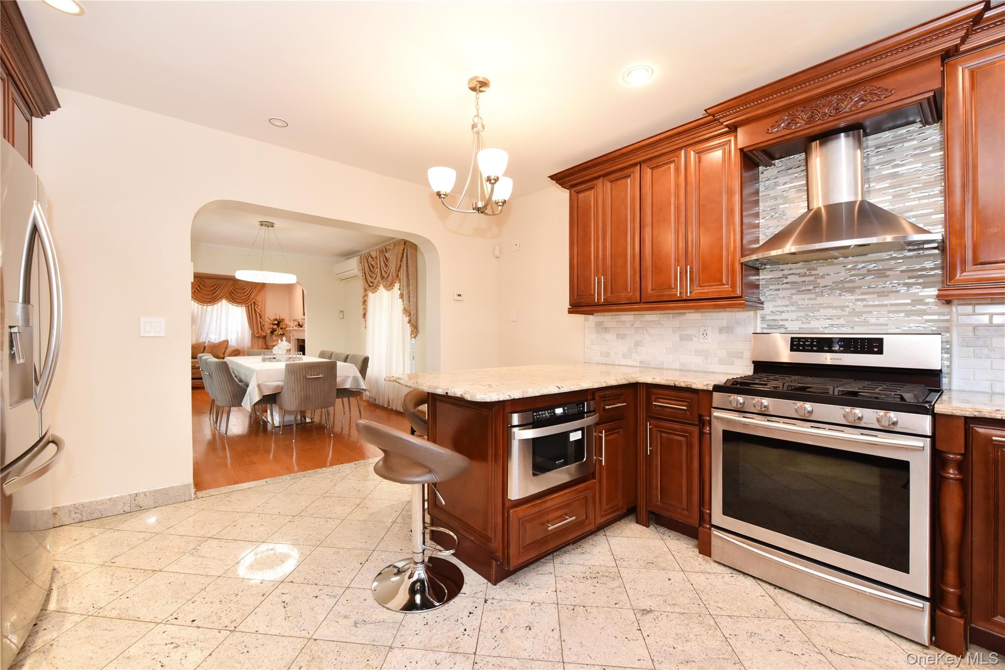 #17 photo, 80-46 212th Street, Hollis Hills , NY 11427