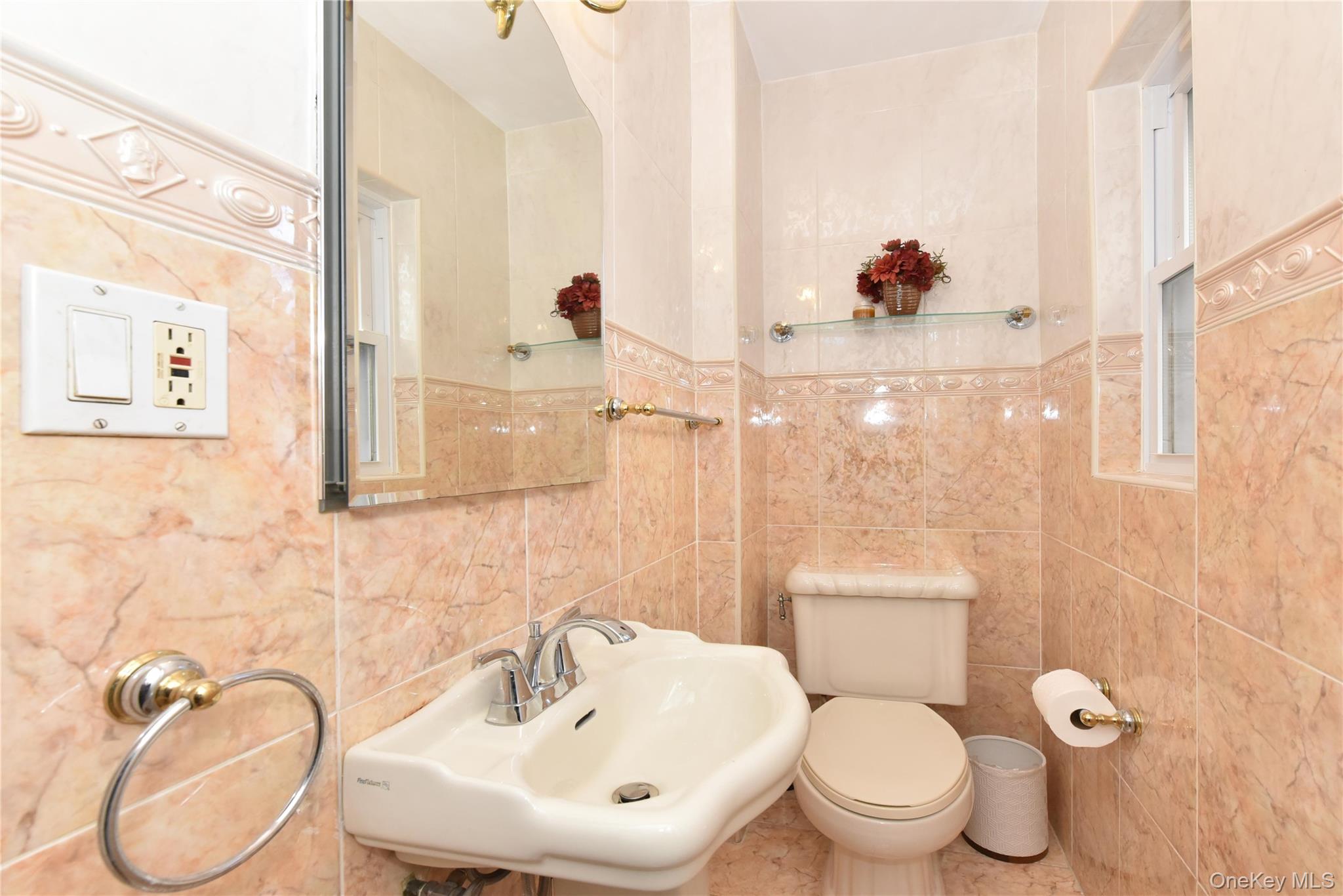 #20 photo, 80-46 212th Street, Hollis Hills , NY 11427