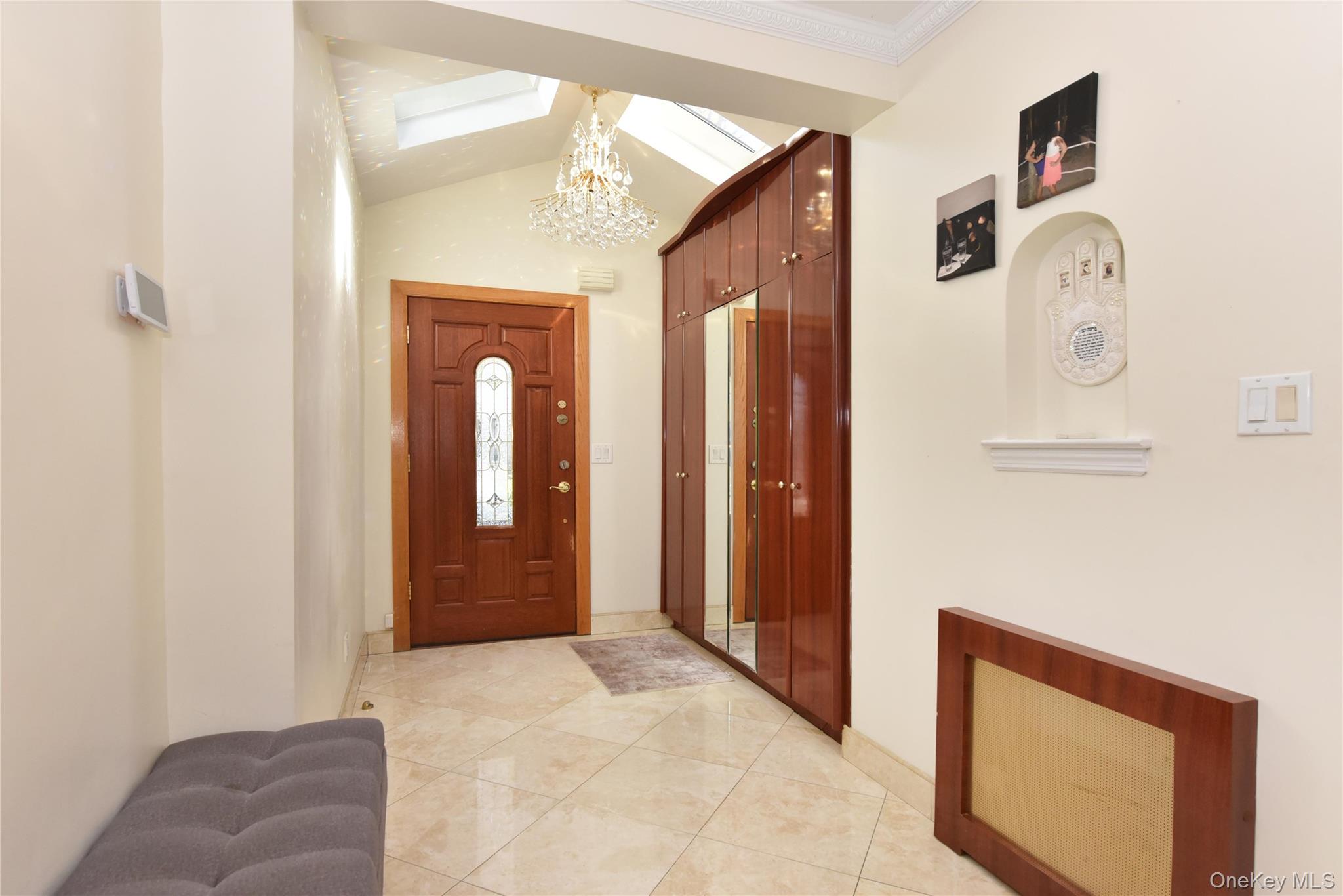 #6 photo, 80-46 212th Street, Hollis Hills , NY 11427