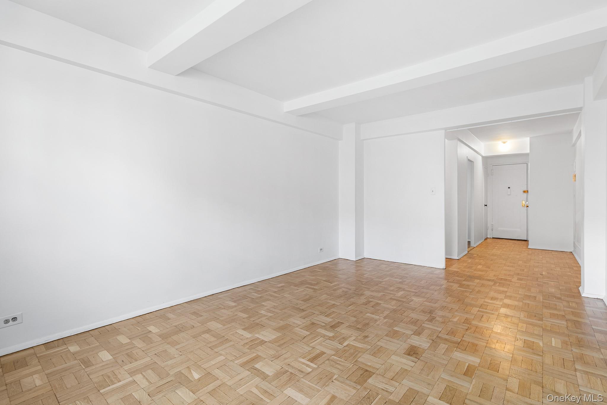 #5 photo, 530 Grand Street, New York (Manhattan) , NY 10002