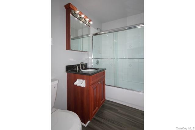 #8 photo, 1750 W Main Street, Riverhead , NY 11901