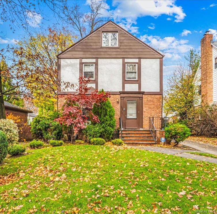 #2 photo, 186-15 Grand Central Parkway, Jamaica Estates , NY 11432