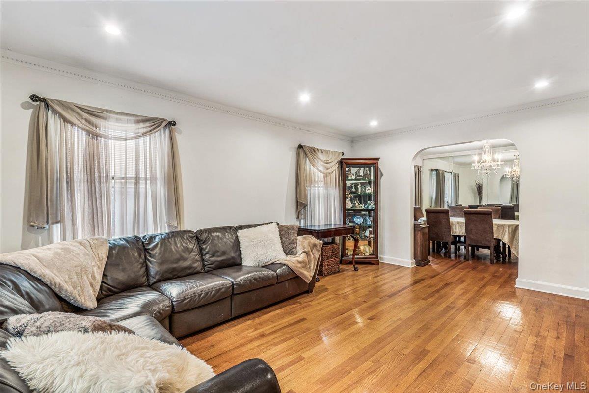 #3 photo, 186-15 Grand Central Parkway, Jamaica Estates , NY 11432