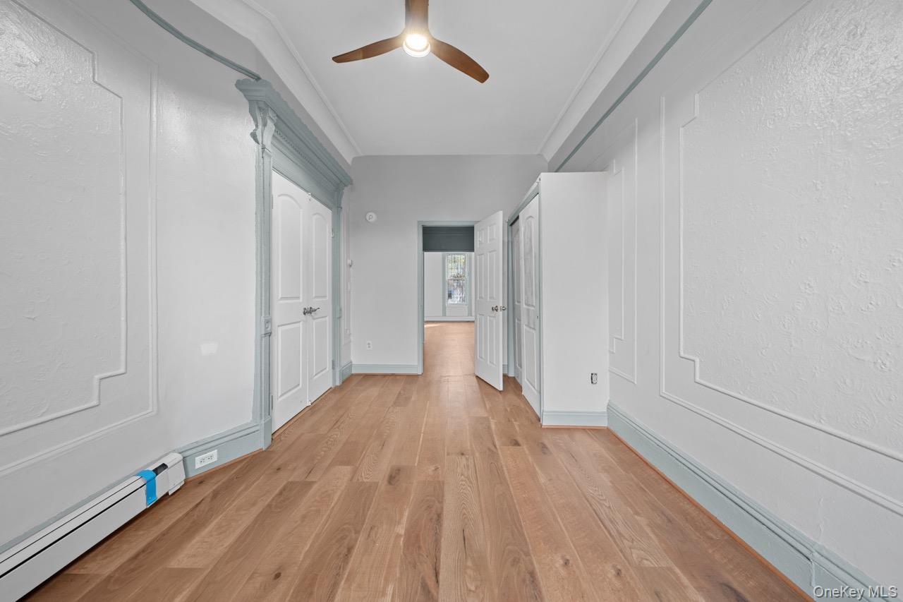 #4 photo, 146A Hull Street, Brooklyn , NY 11233