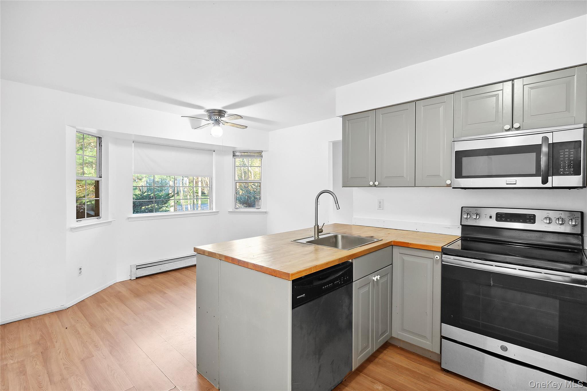 #3 photo, 16 Settlers Landing Lane, East Hampton , NY 11937