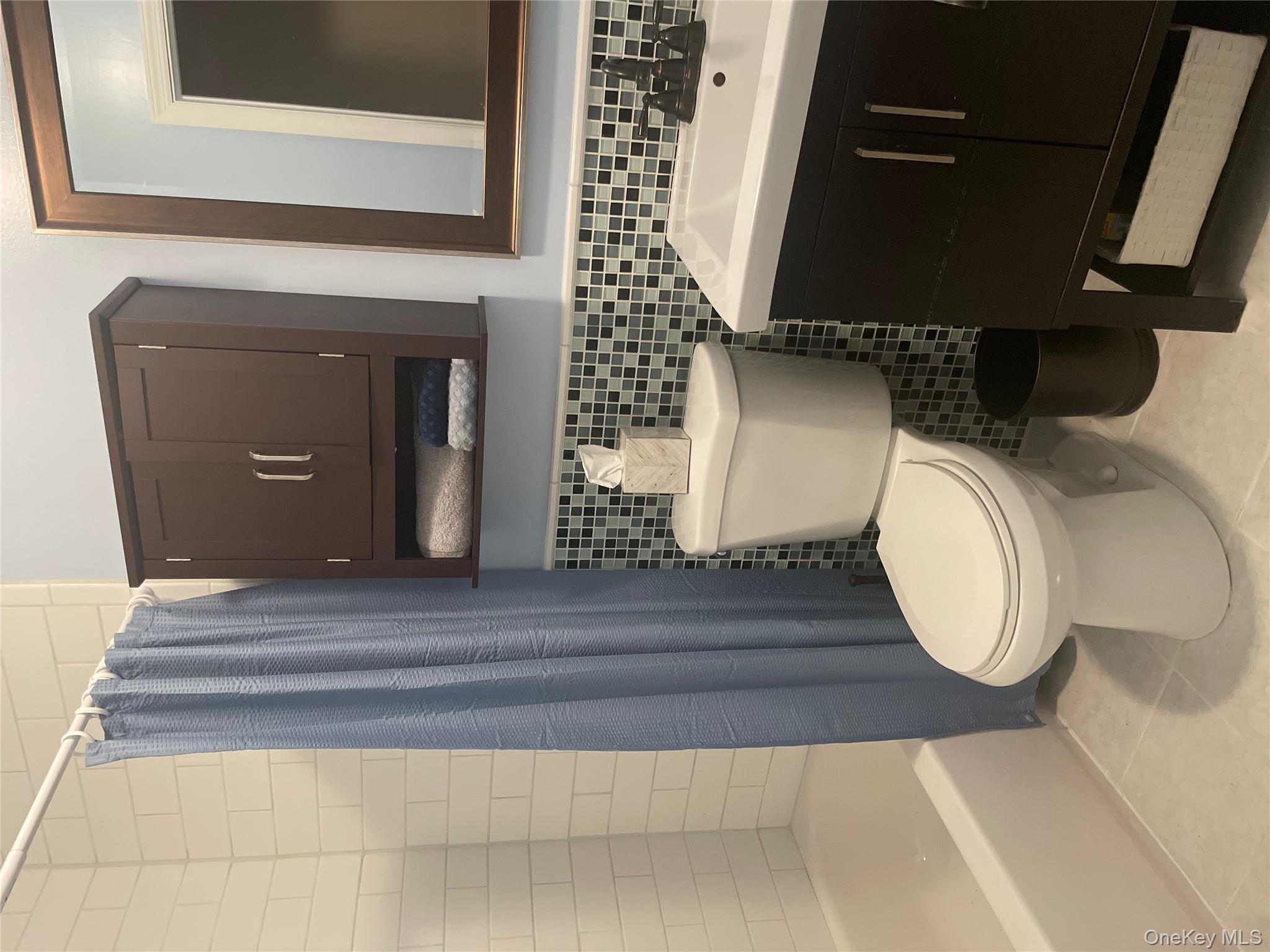 #10 photo, 4 Marlo Court, Selden , NY 11784