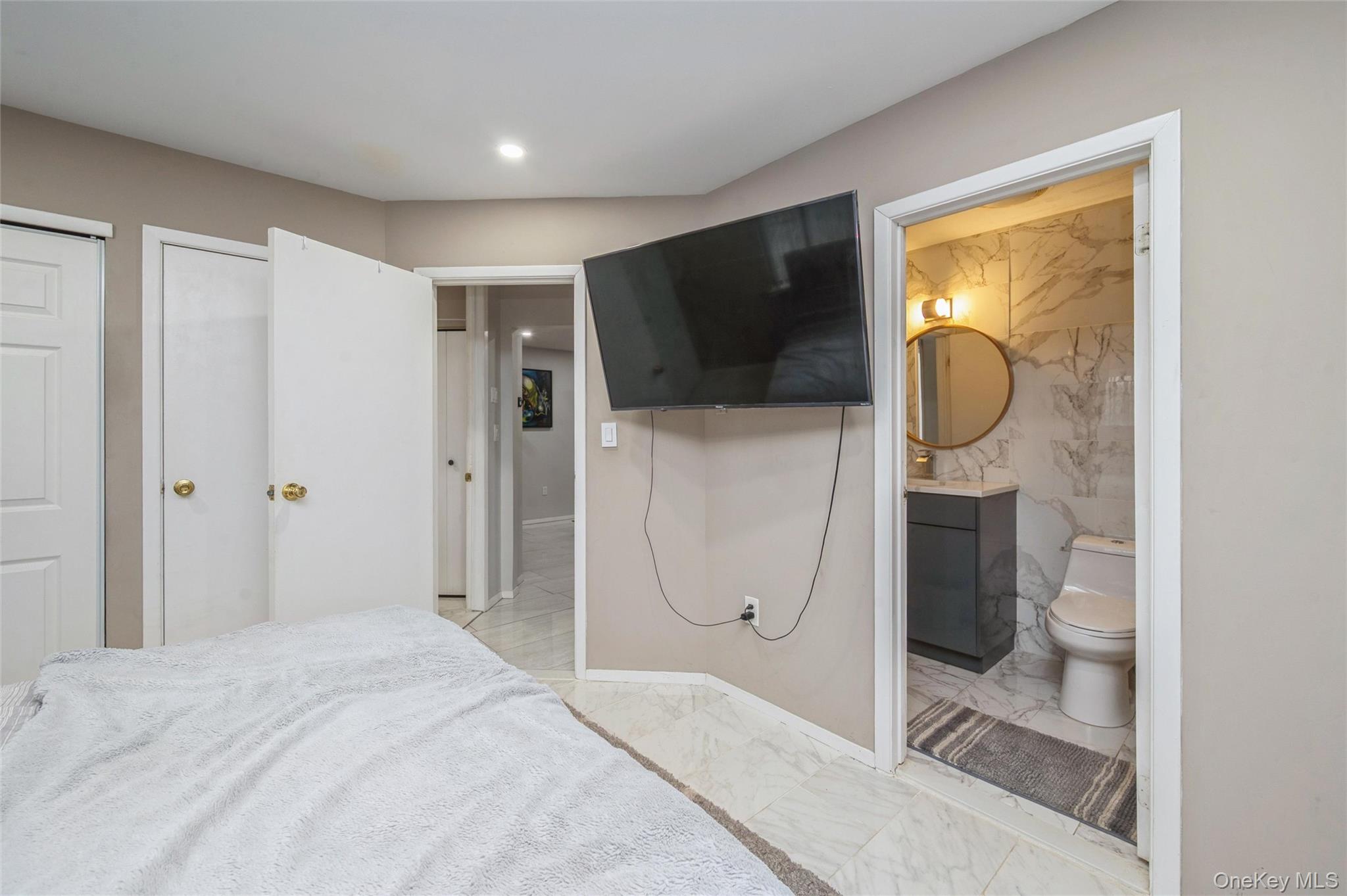 #15 photo, 615 Broadway, サフォーク郡 Amityville , NY 11701