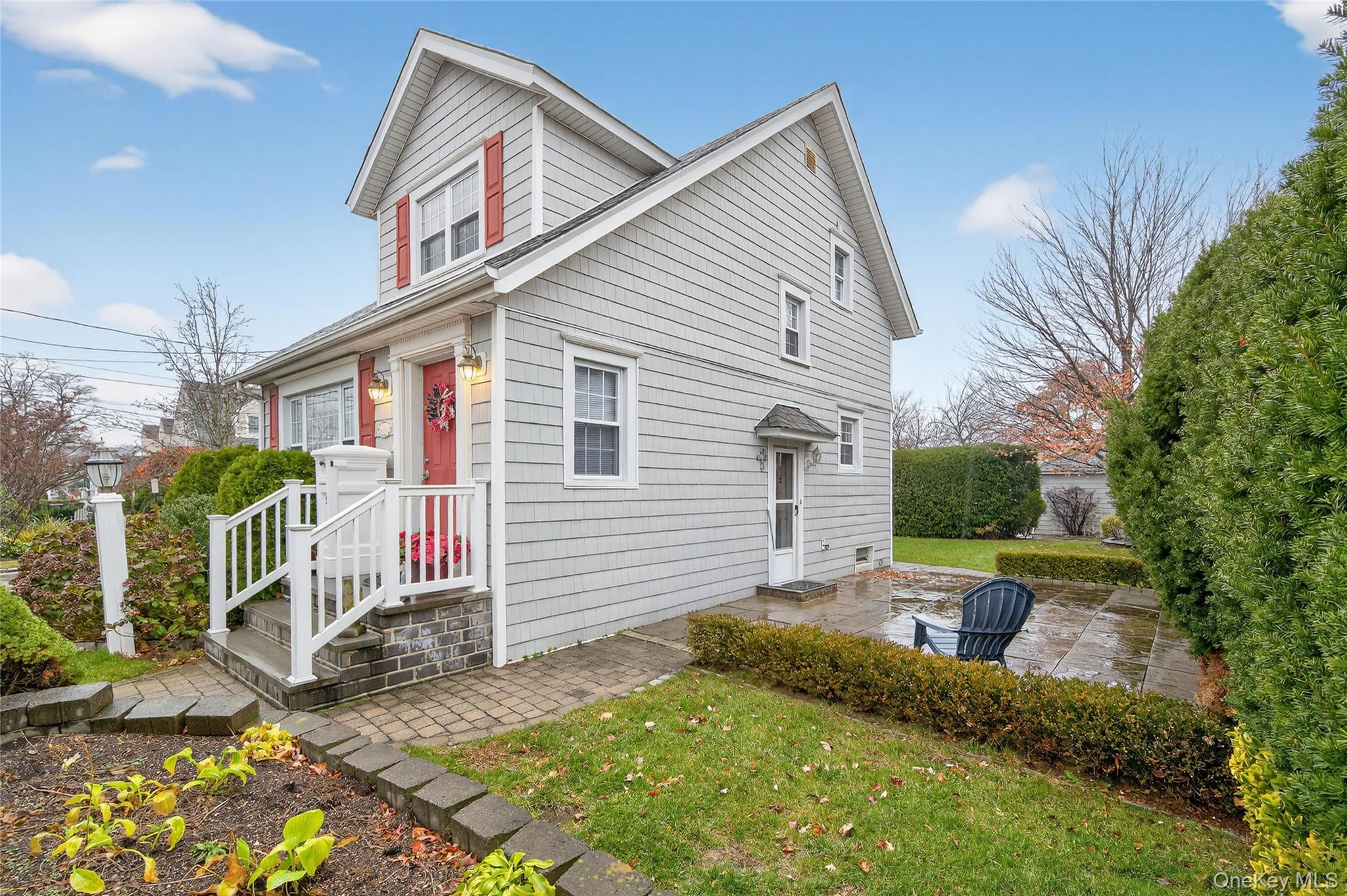 #18 photo, 51 Park Avenue, New Hyde Park , NY 11040