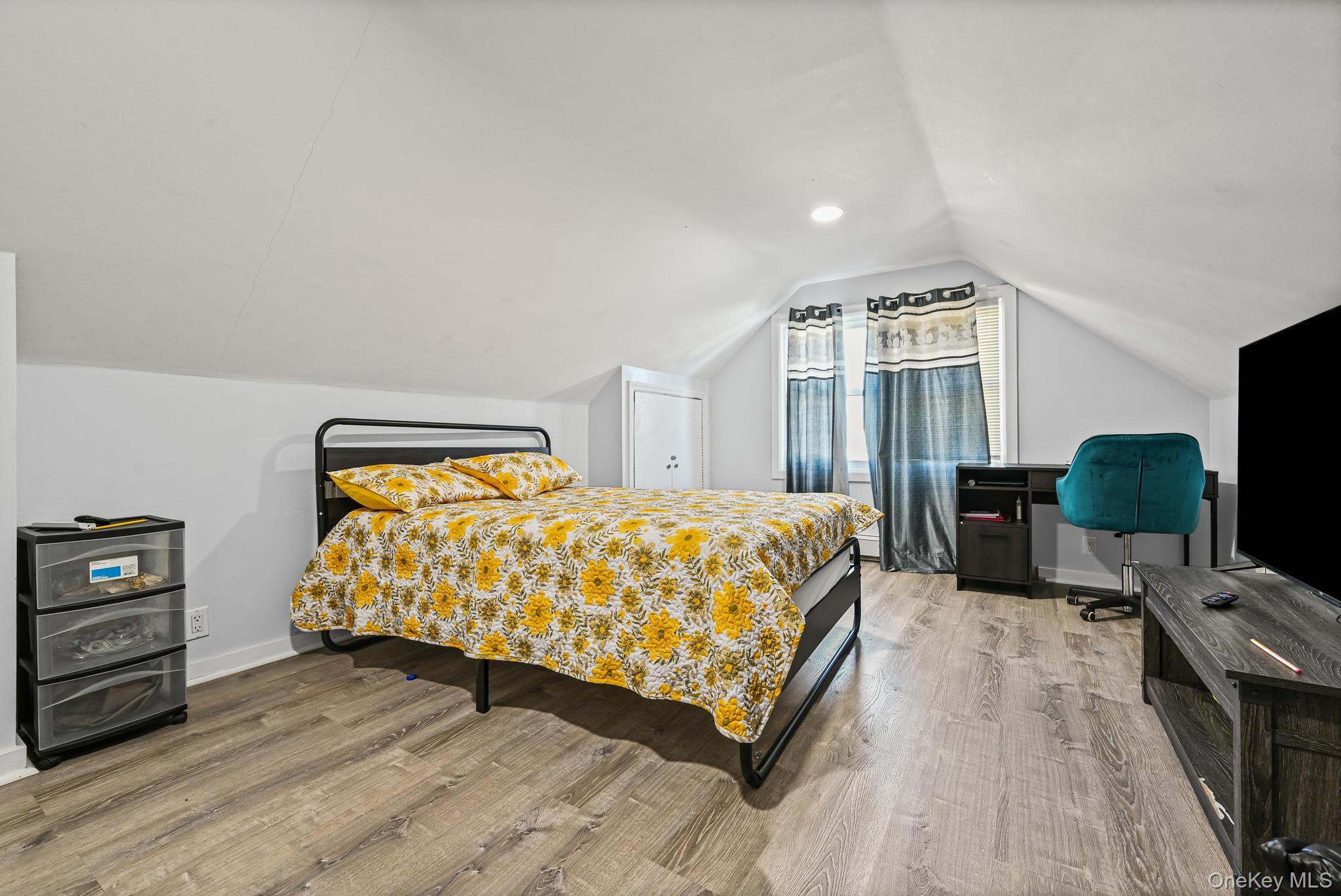 #12 photo, 113 Kent Road, Valley Stream , NY 11580