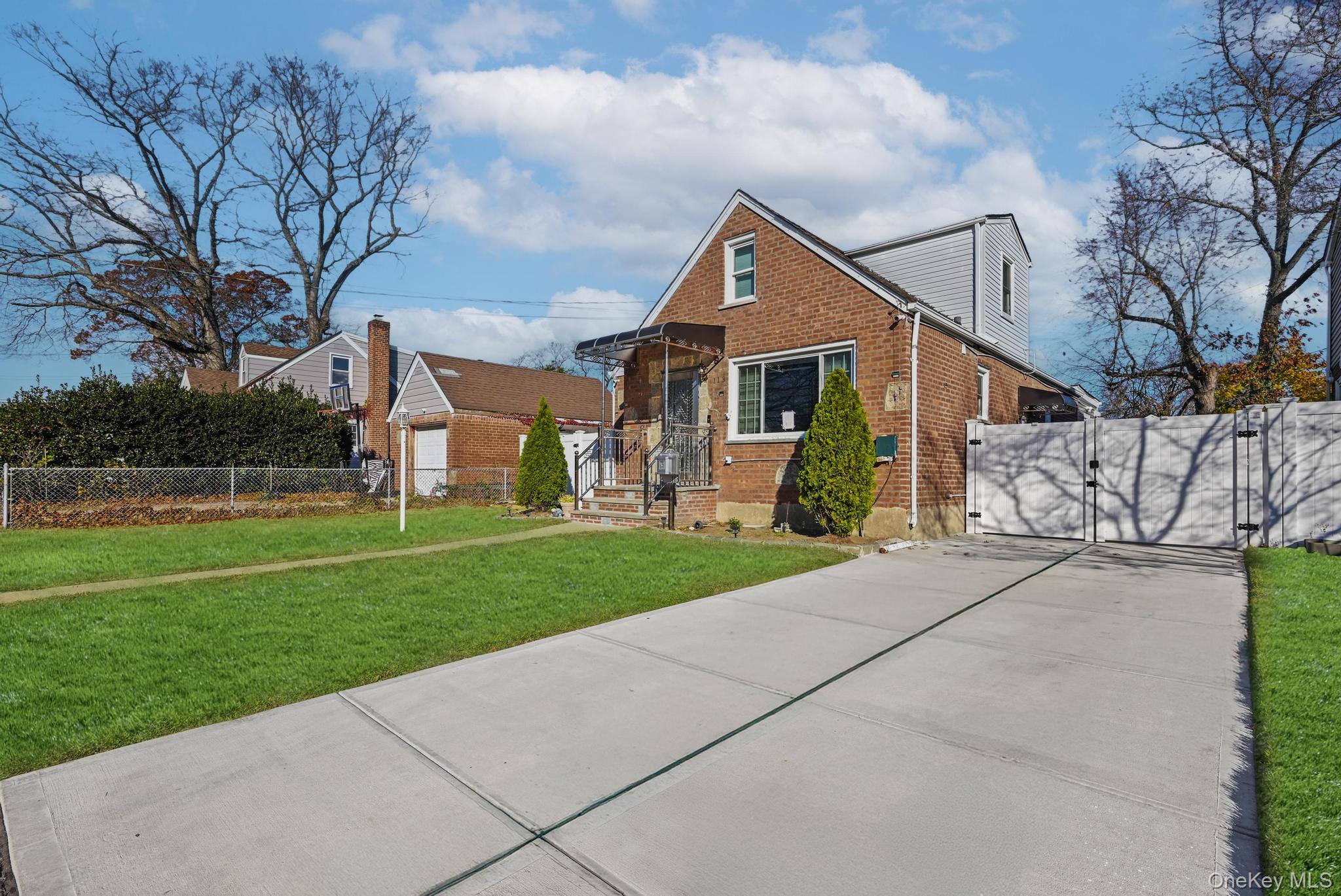 #2 photo, 113 Kent Road, Valley Stream , NY 11580