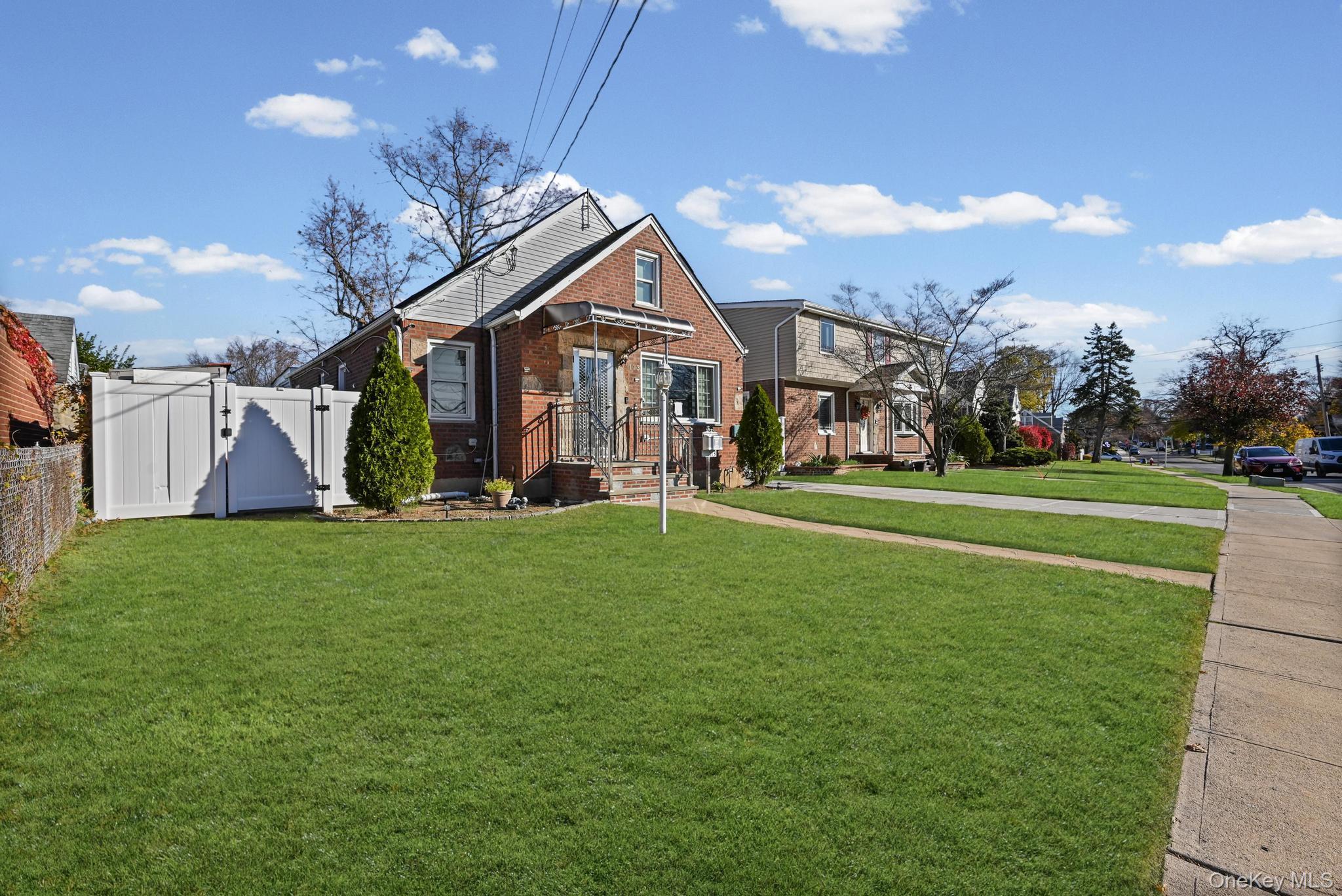 #3 photo, 113 Kent Road, Valley Stream , NY 11580