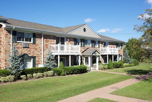 #1 photo, 200 Lakeland Avenue, Sayville , NY 11782