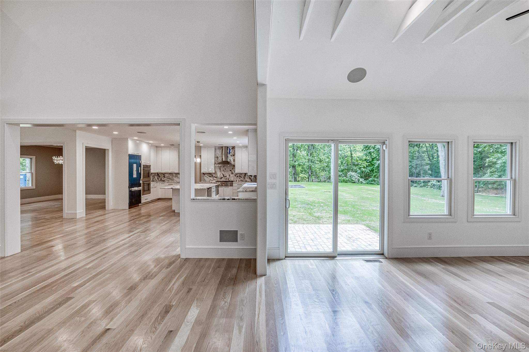 #10 photo, 141 Old Cedar Swamp Road, Jericho , NY 11753