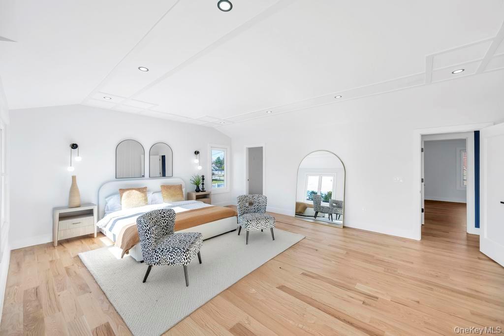 #17 photo, 41 Coachman Lane, Levittown , NY 11756