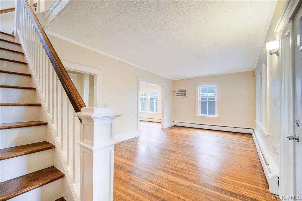 #9 photo, 65 Worrall Avenue, Poughkeepsie , NY 12603