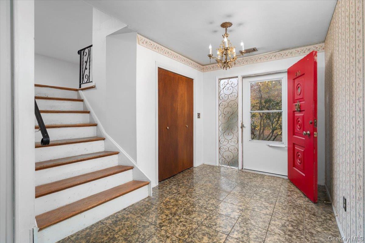 #2 photo, 244 Mount Hope Boulevard, Hastings-on-Hudson , NY 10706