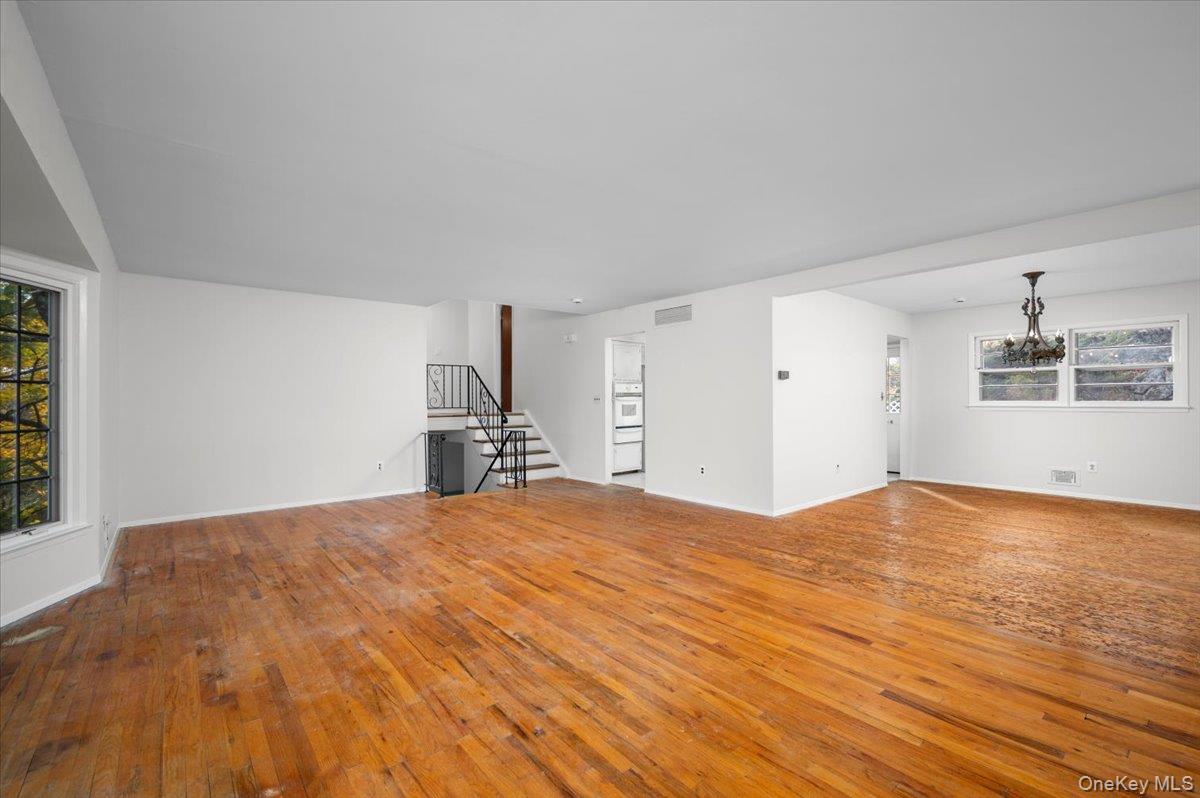 #7 photo, 244 Mount Hope Boulevard, Hastings-on-Hudson , NY 10706