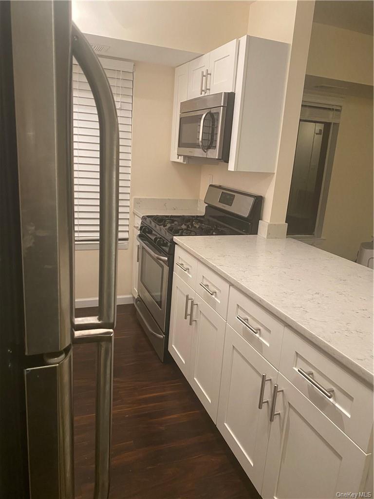 #2 photo, 3 Laramie Court, Coram , NY 11727