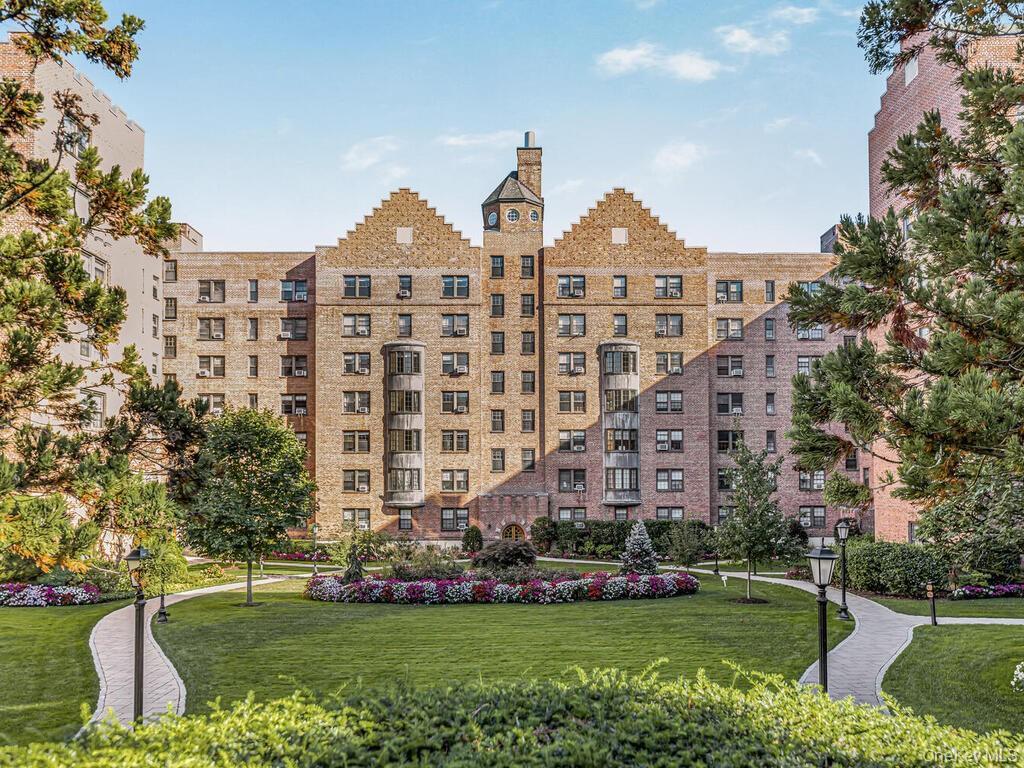 #3 photo, 188 Garth Road, Scarsdale , NY 10583