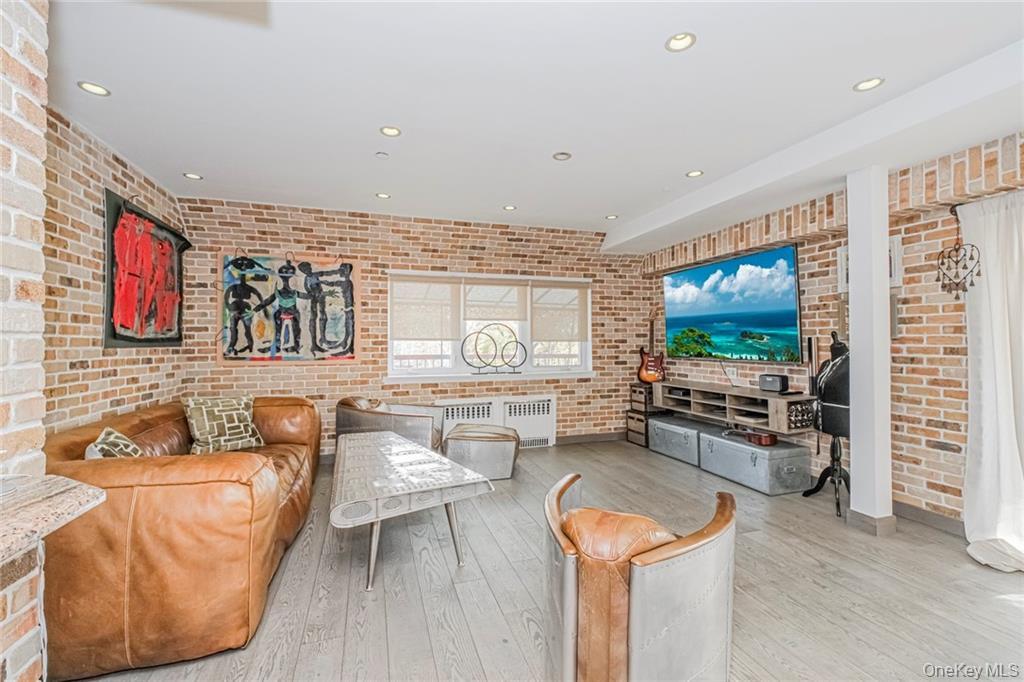 #4 photo, 3567 Shore Parkway, Brooklyn , NY 11235