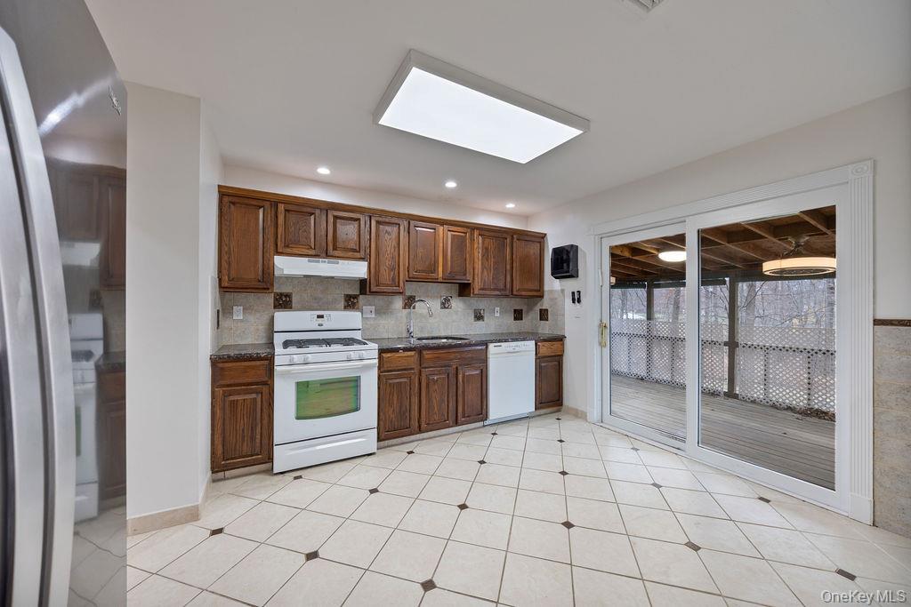 #10 photo, 9 New Ackertown Road, Monsey , NY 10952