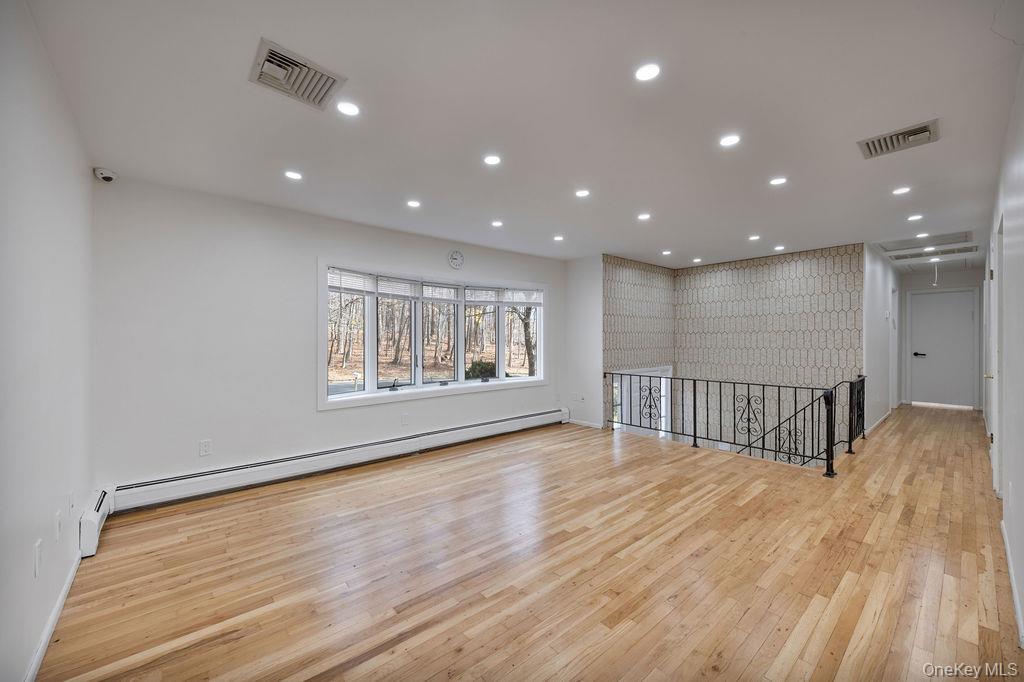 #6 photo, 9 New Ackertown Road, Monsey , NY 10952