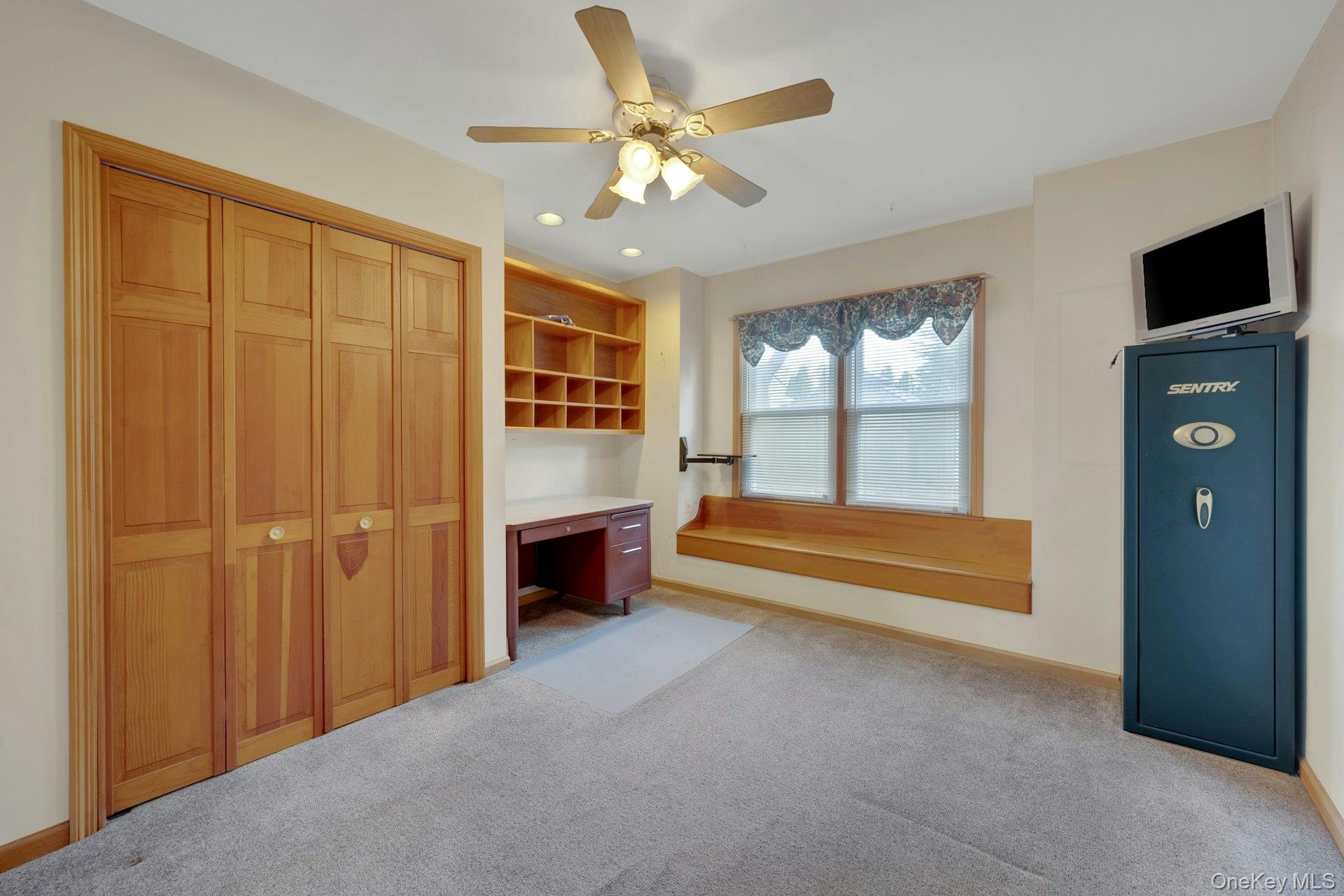 #14 photo, 136 Buckingham Road, Yonkers , NY 10701