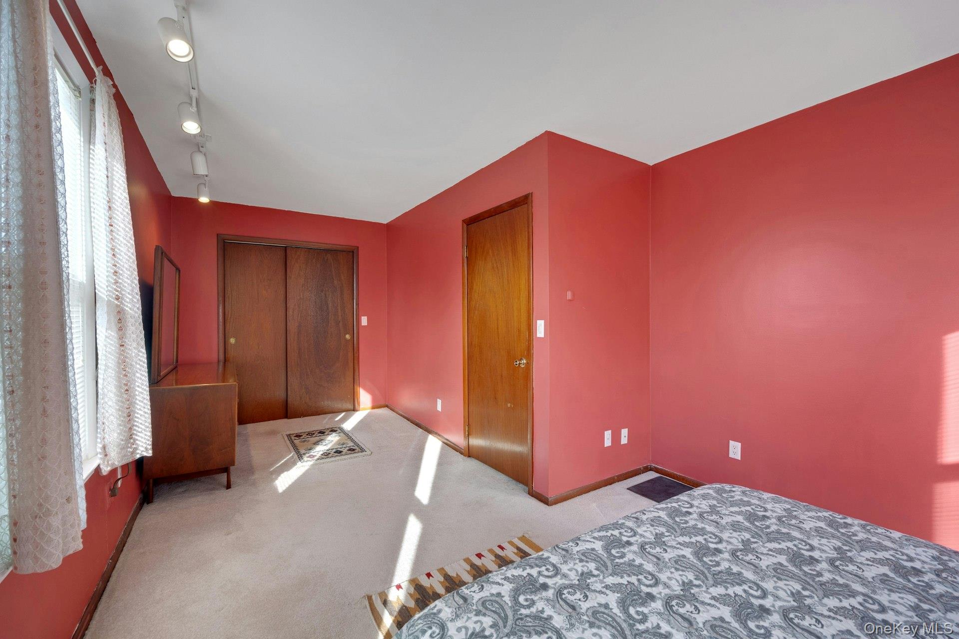 #17 photo, 136 Buckingham Road, Yonkers , NY 10701