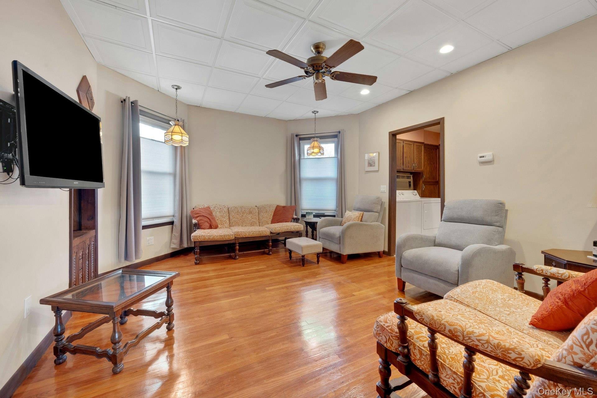 #9 photo, 136 Buckingham Road, Yonkers , NY 10701