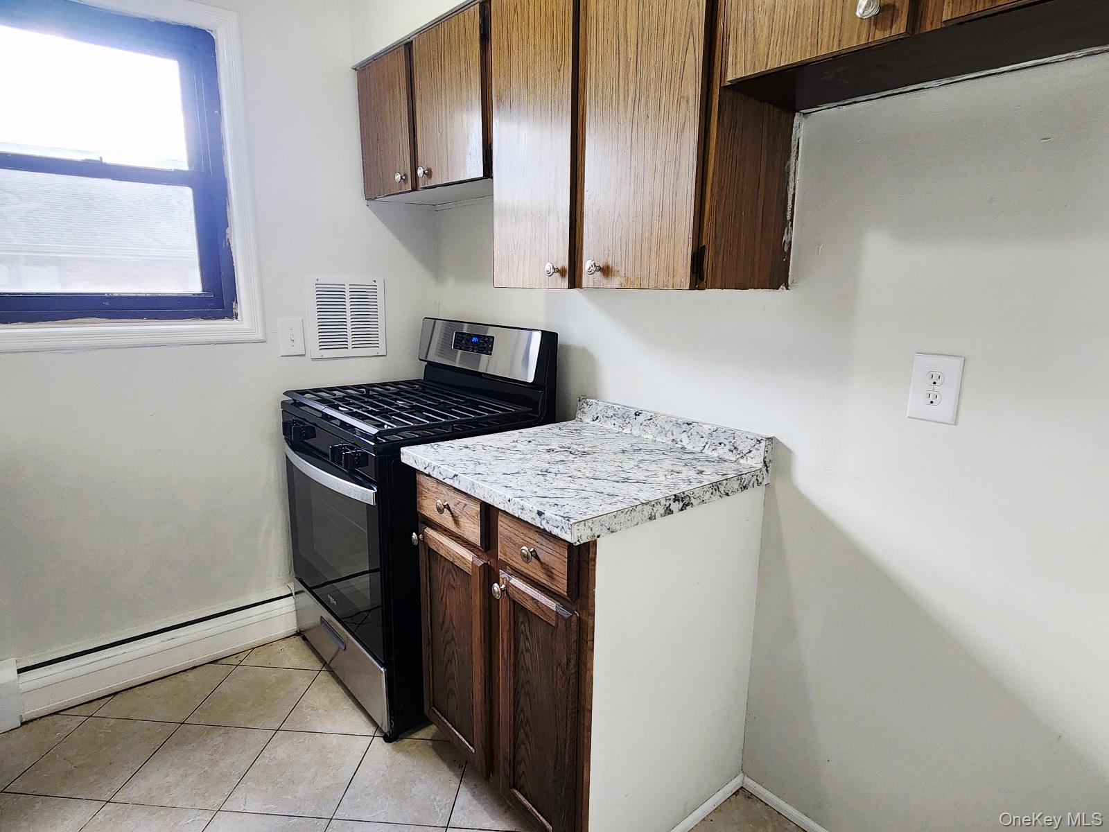 #10 photo, 112 UNION Road, Spring Valley , NY 10977