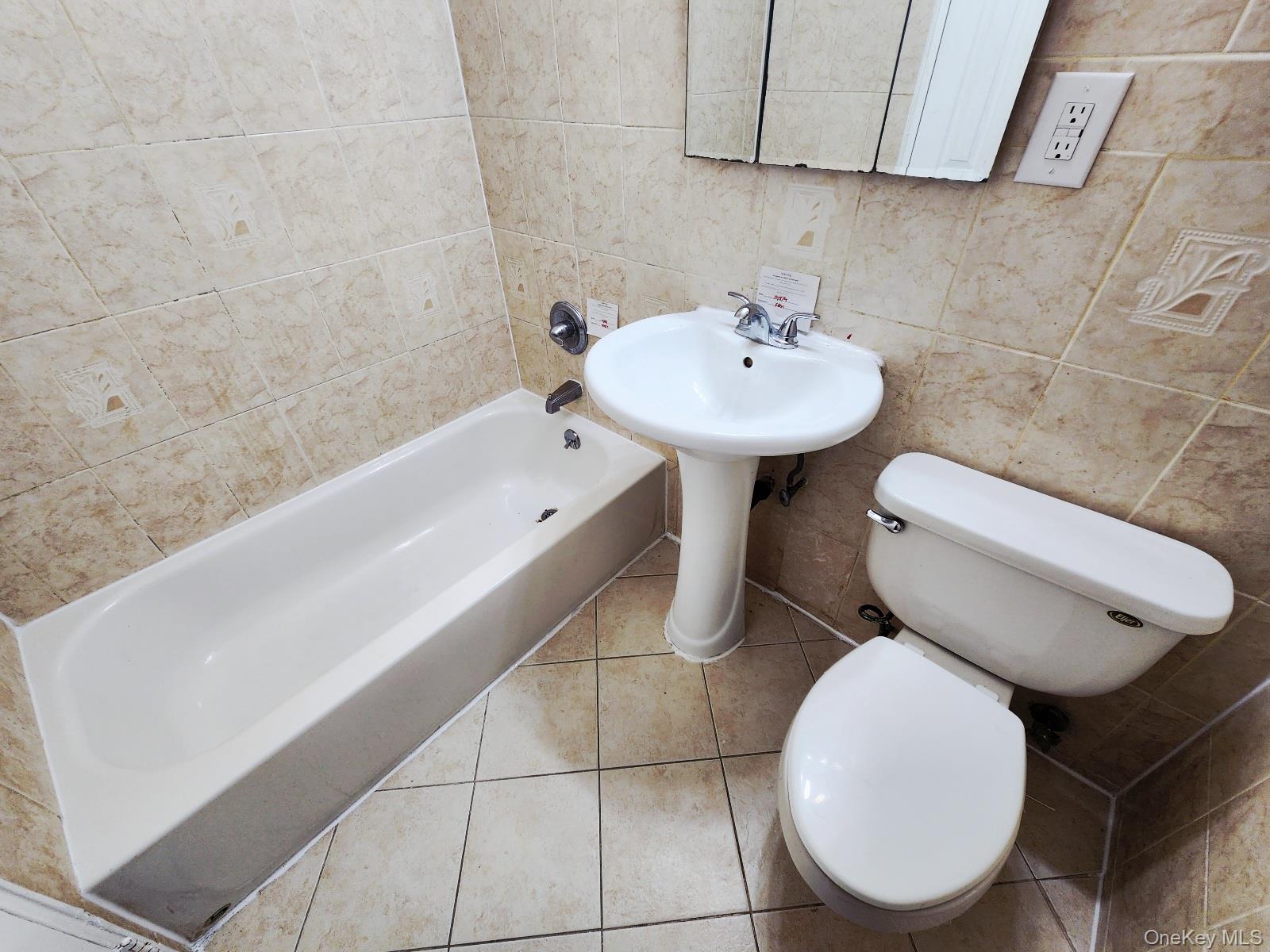 #17 photo, 112 UNION Road, Spring Valley , NY 10977