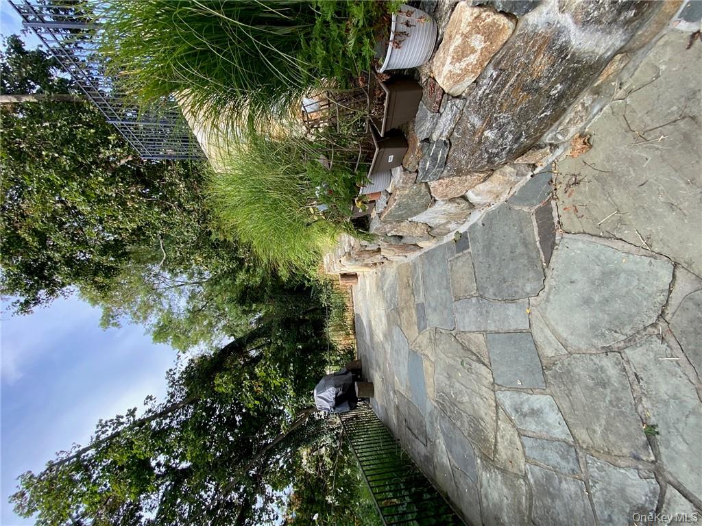 #5 photo, 49 Croton Point Avenue, Croton-on-Hudson , NY 10520