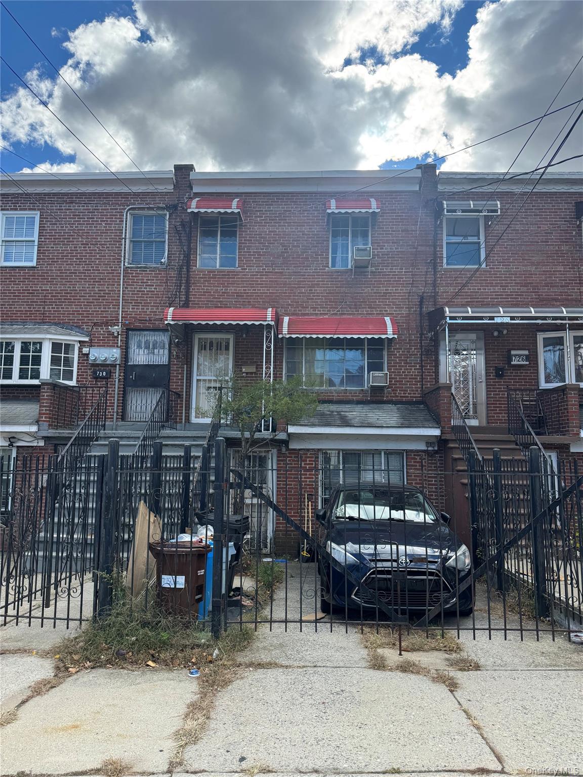 #2 photo, 728 Bartholdi Street, Bronx , NY 10467