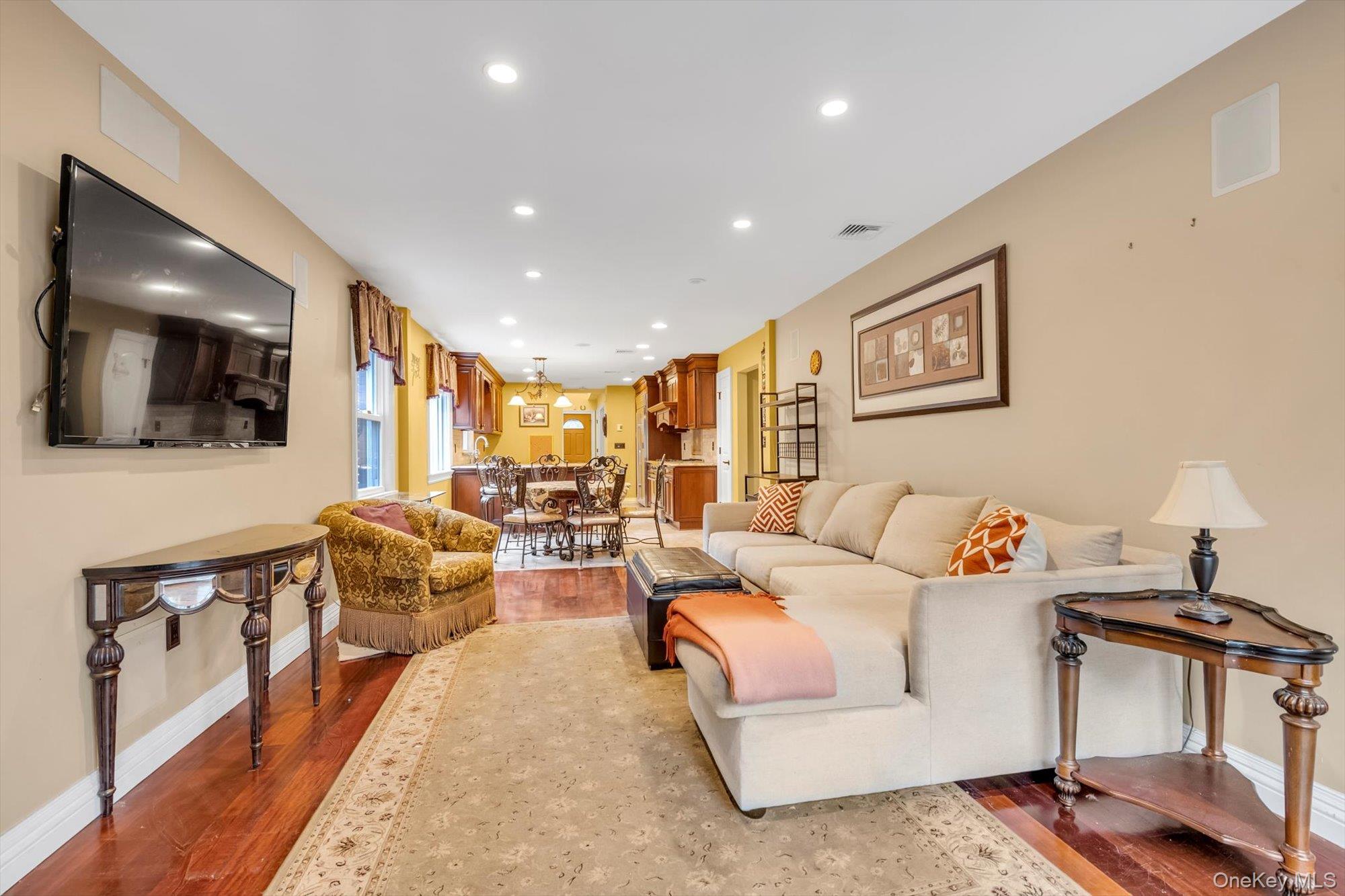 #10 photo, 65 Reyam Road, ナッソー郡 Lynbrook , NY 11563