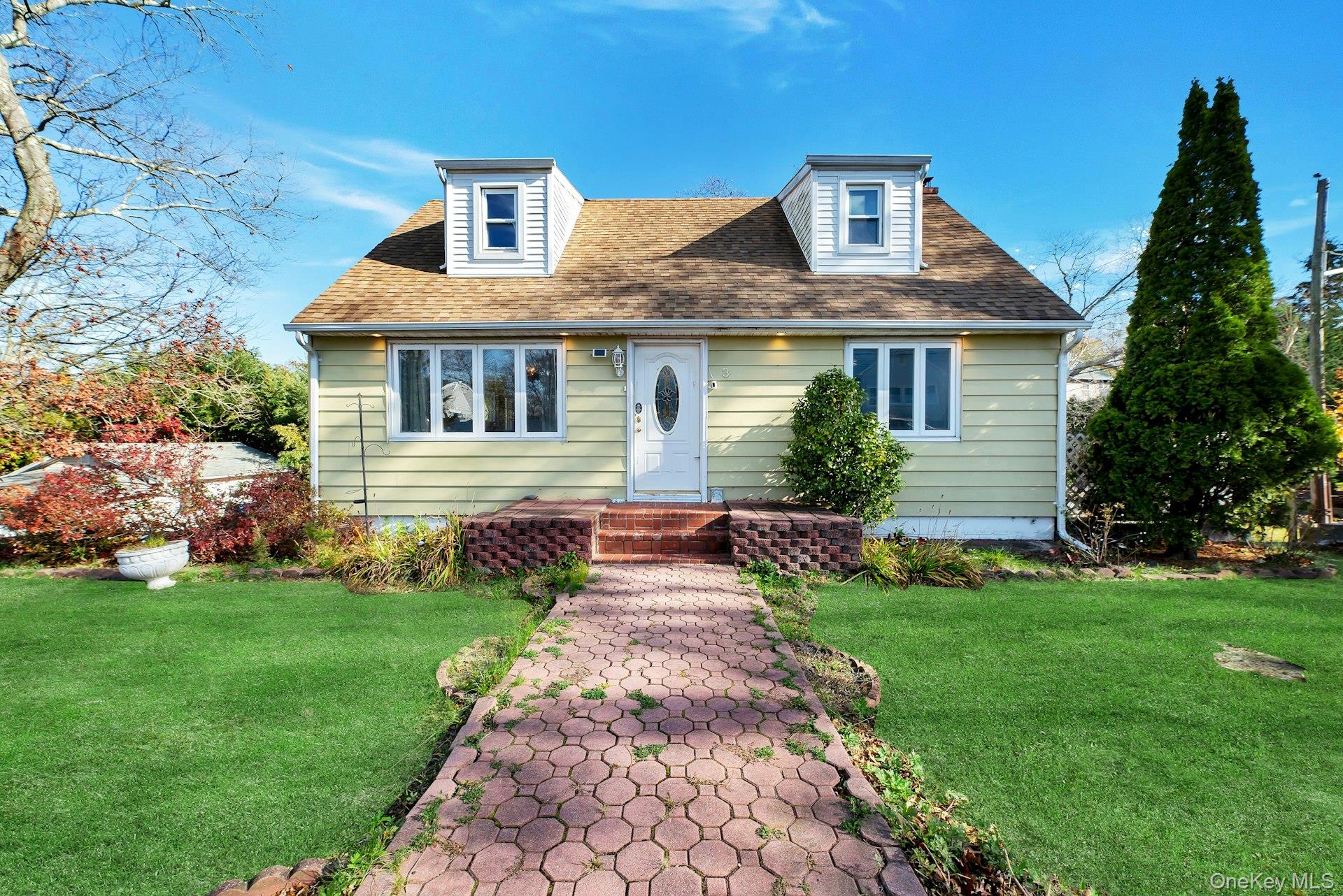 #1 photo, 3 Hazel Road, Rocky Point , NY 11778