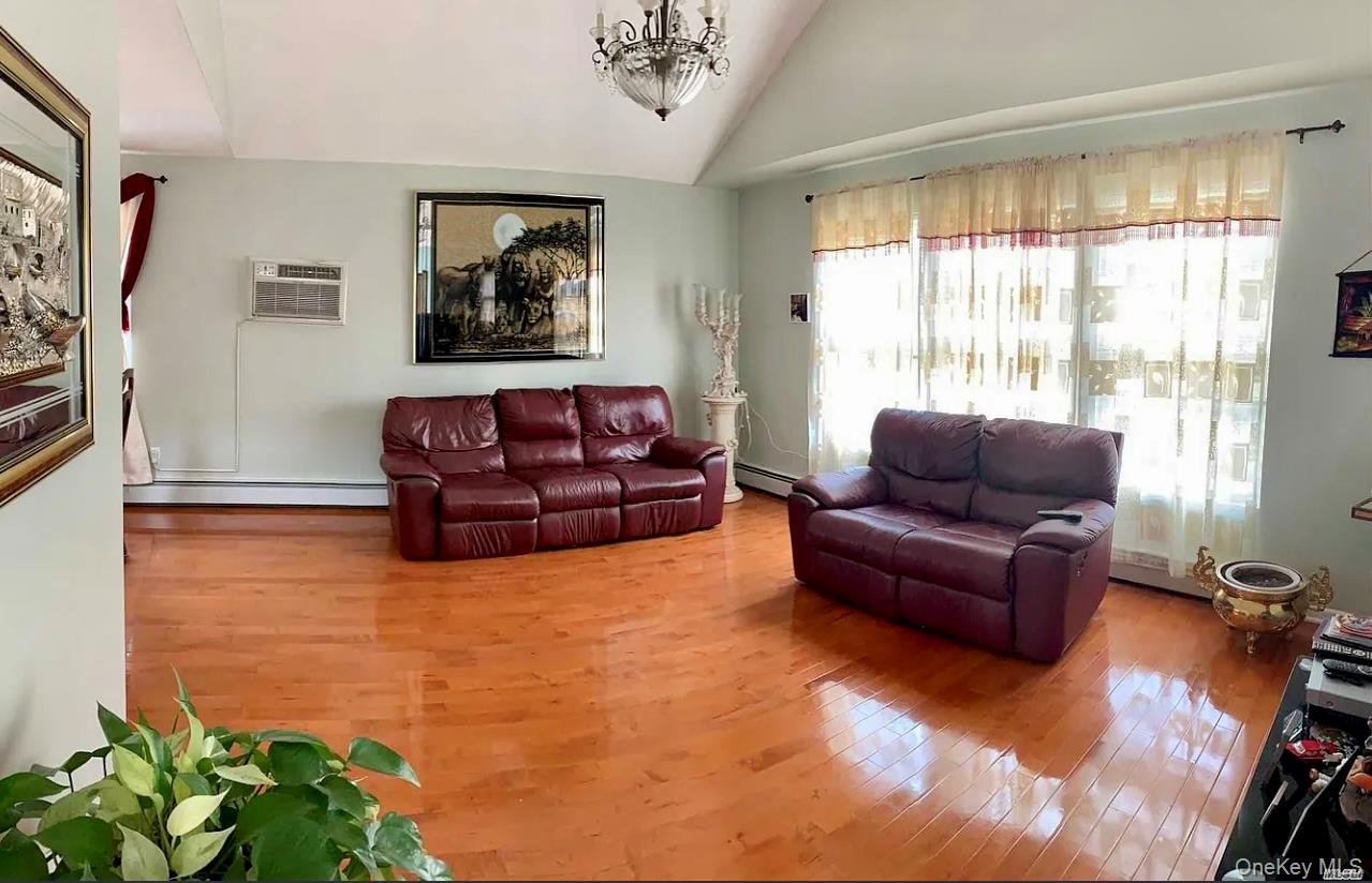 #1 photo, 99 Ormond Street, Hempstead , NY 11550