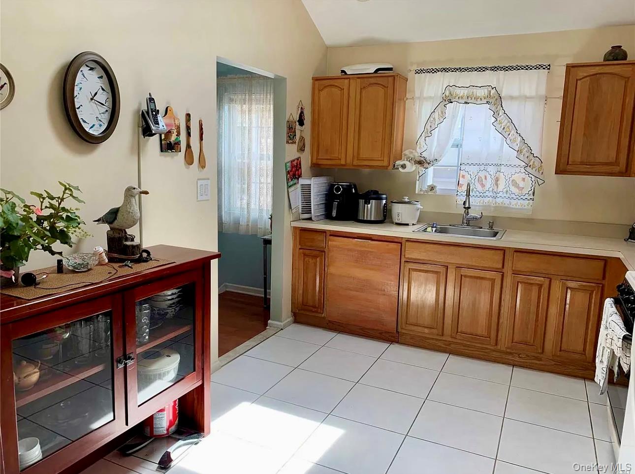 #2 photo, 99 Ormond Street, Hempstead , NY 11550