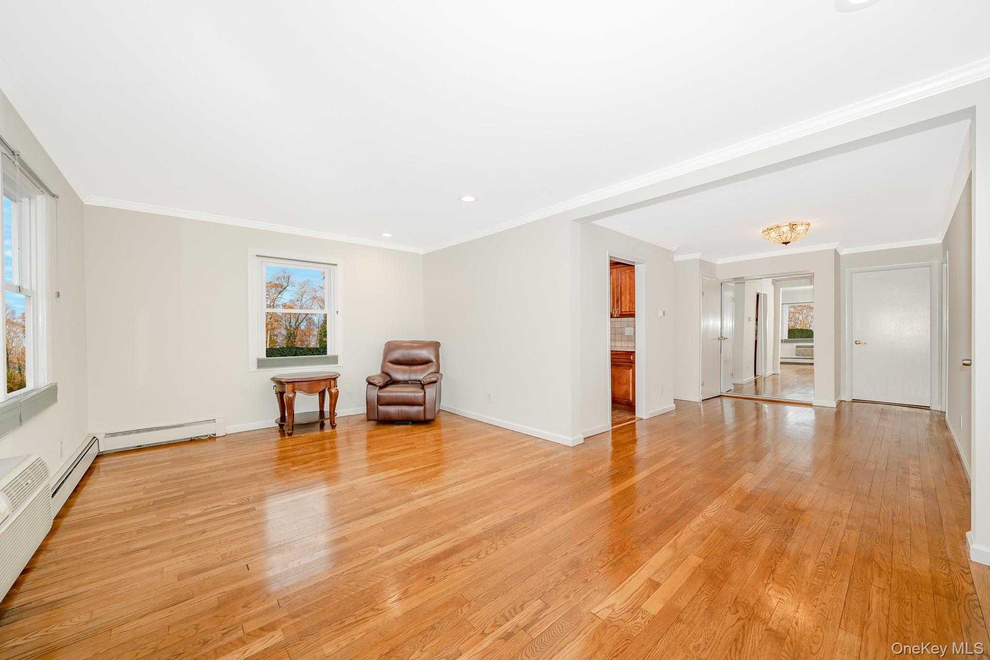 #3 photo, 20 Toehee Place, Islip , NY 11751