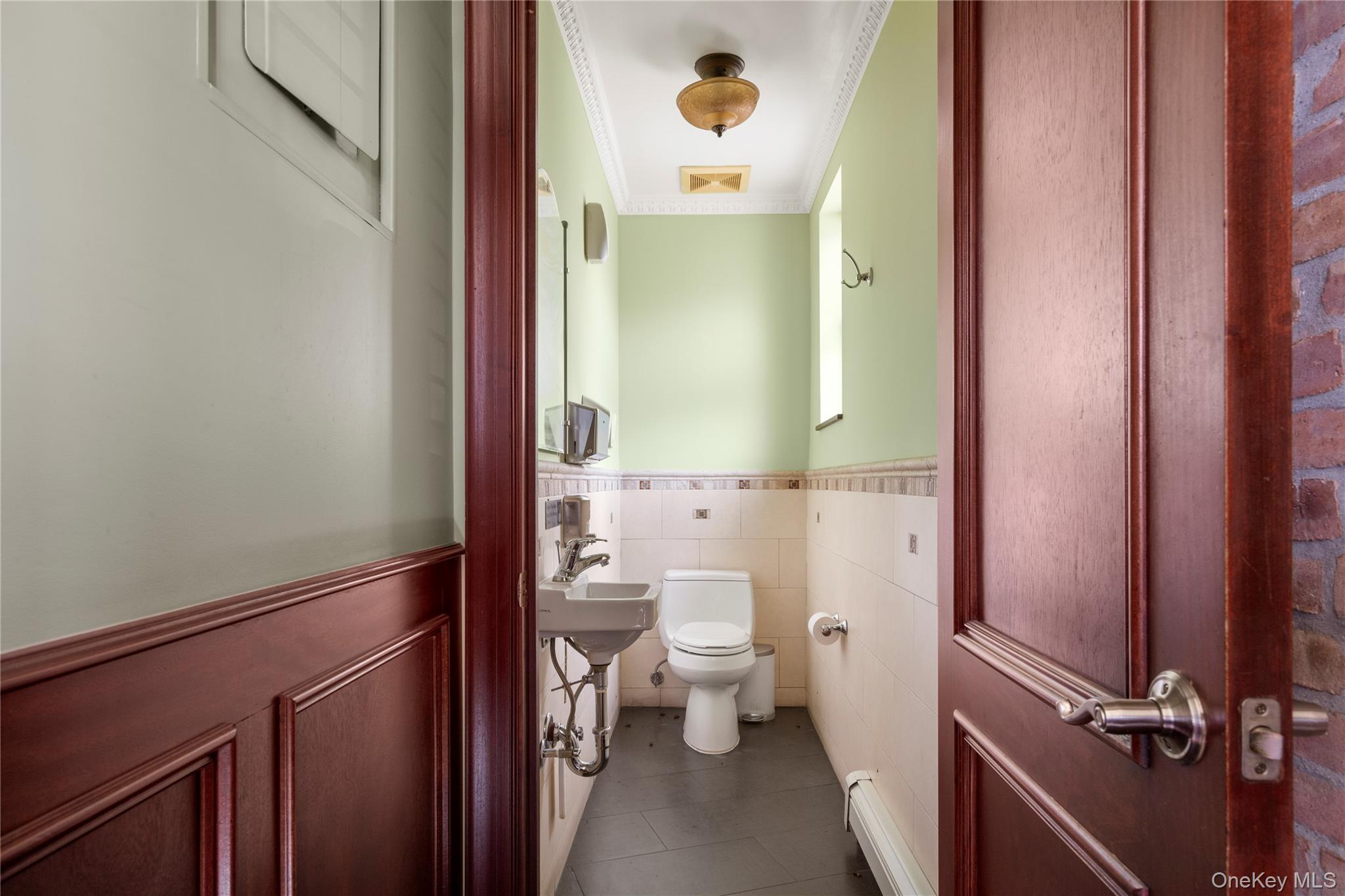 #9 photo, 96-01 Corona Avenue, Corona , NY 11368