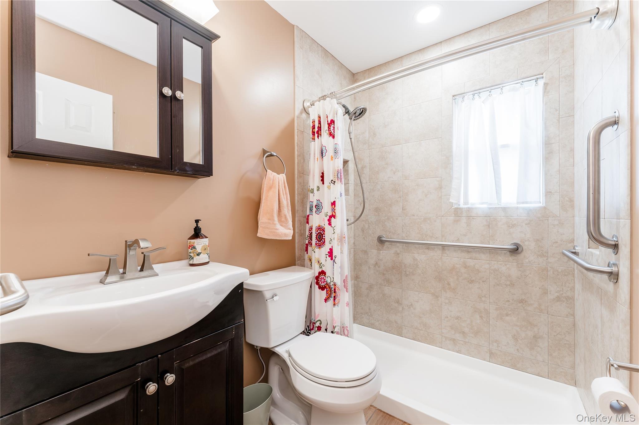 #13 photo, 1140 Braxton Street, Uniondale , NY 11553