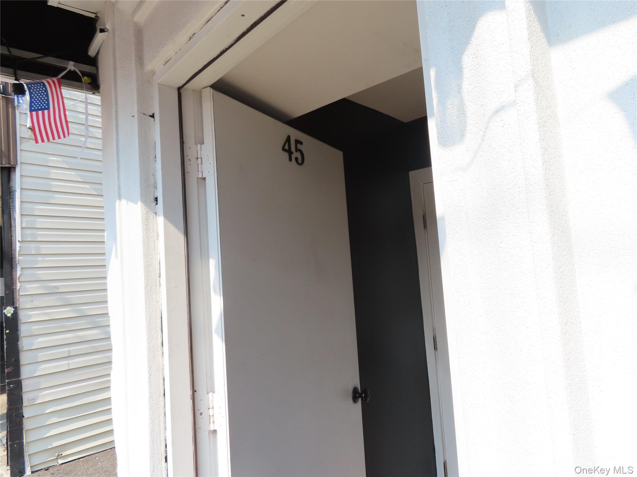 #2 photo, 45 Deer Park Avenue, Babylon , NY 11702