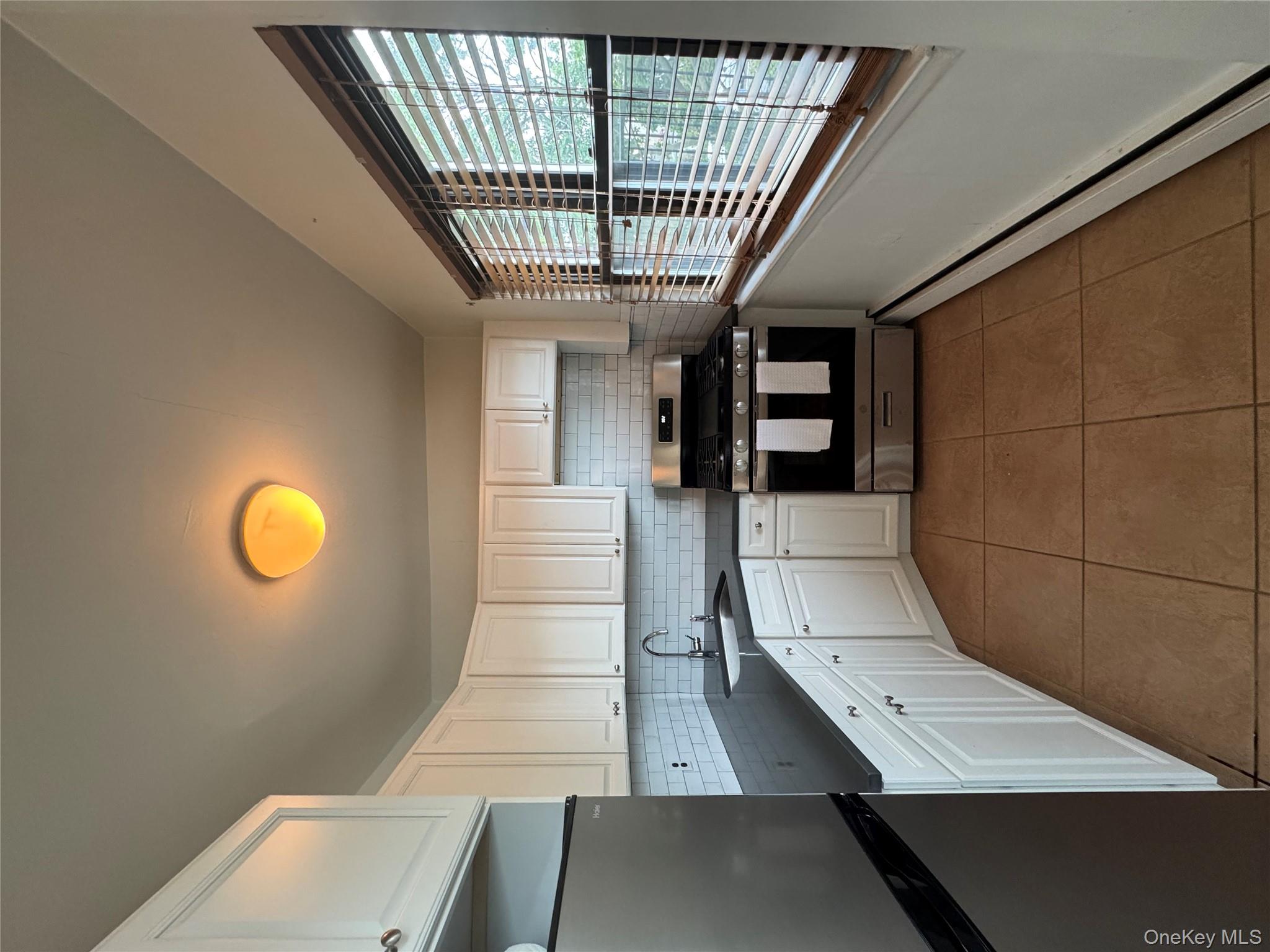 #6 photo, 91 Tulip Avenue, ナッソー郡 Floral Park , NY 11001