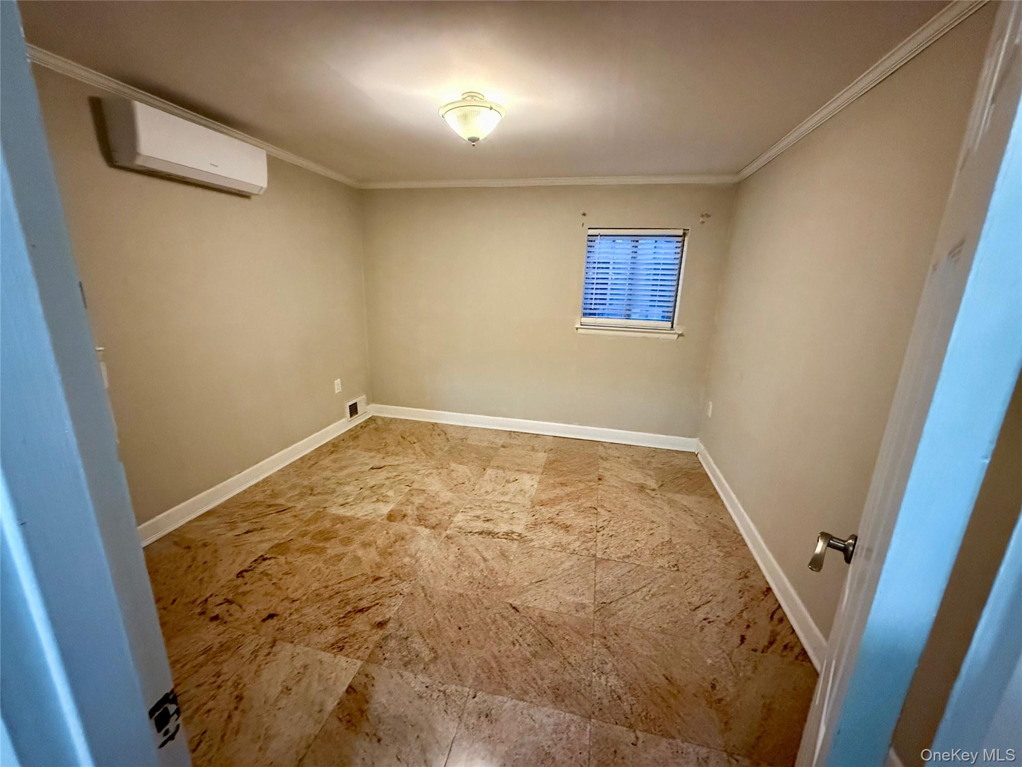 #8 photo, 15912 88th Street, Howard Beach , NY 11414