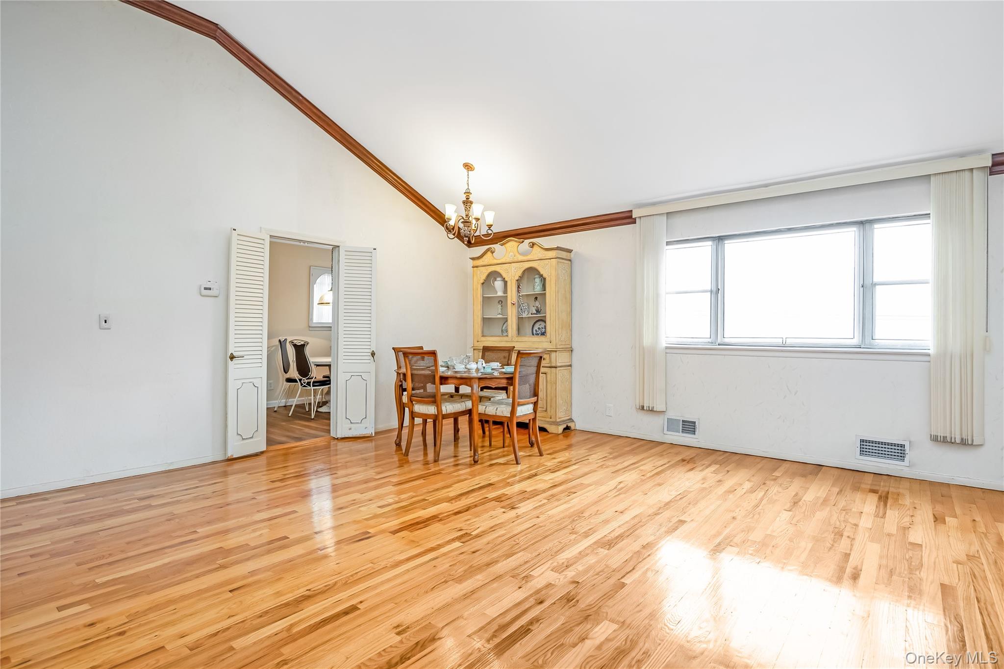 #14 photo, 1607 201st Street, Bayside , NY 11360