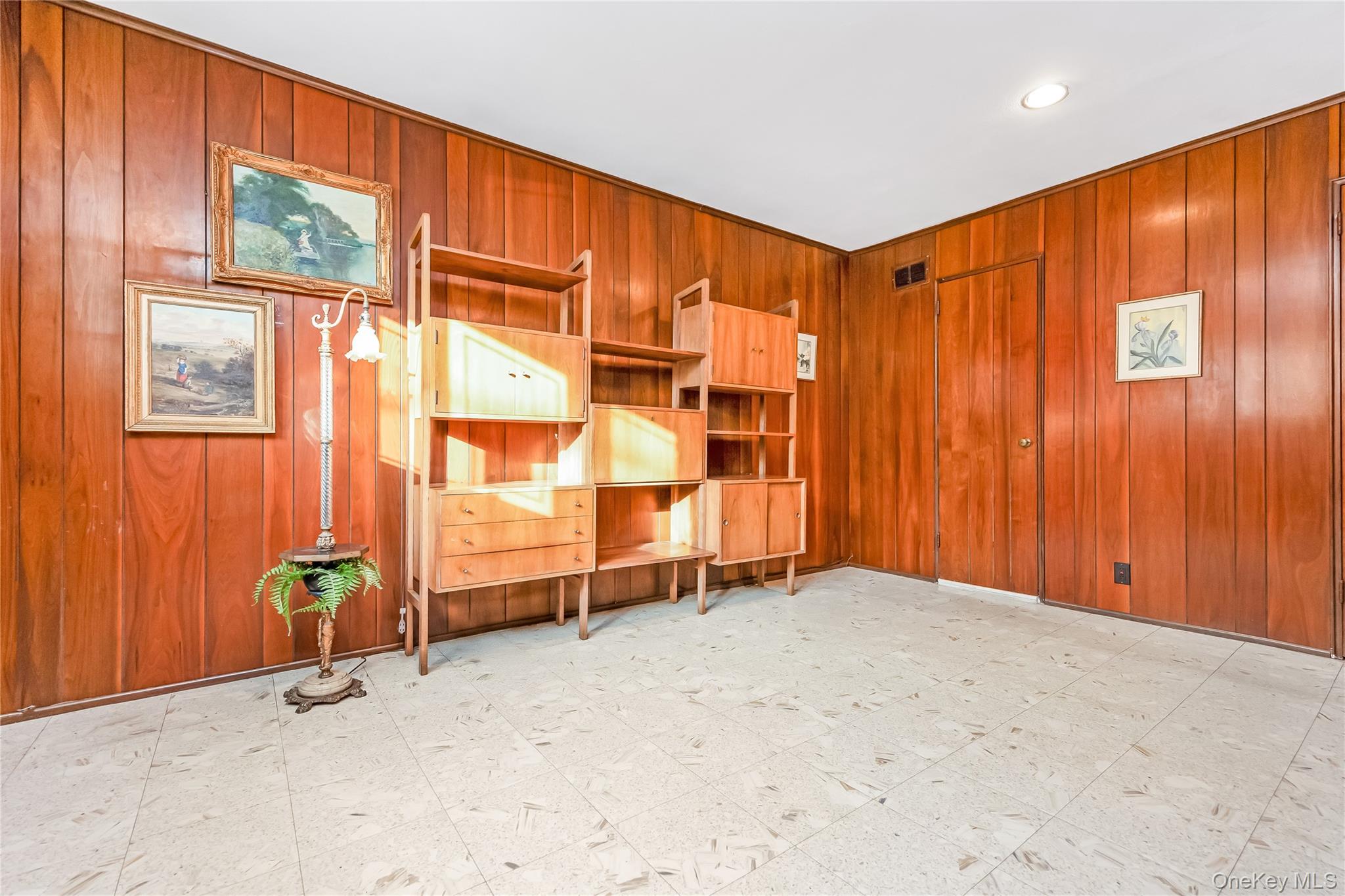 #6 photo, 1607 201st Street, Bayside , NY 11360