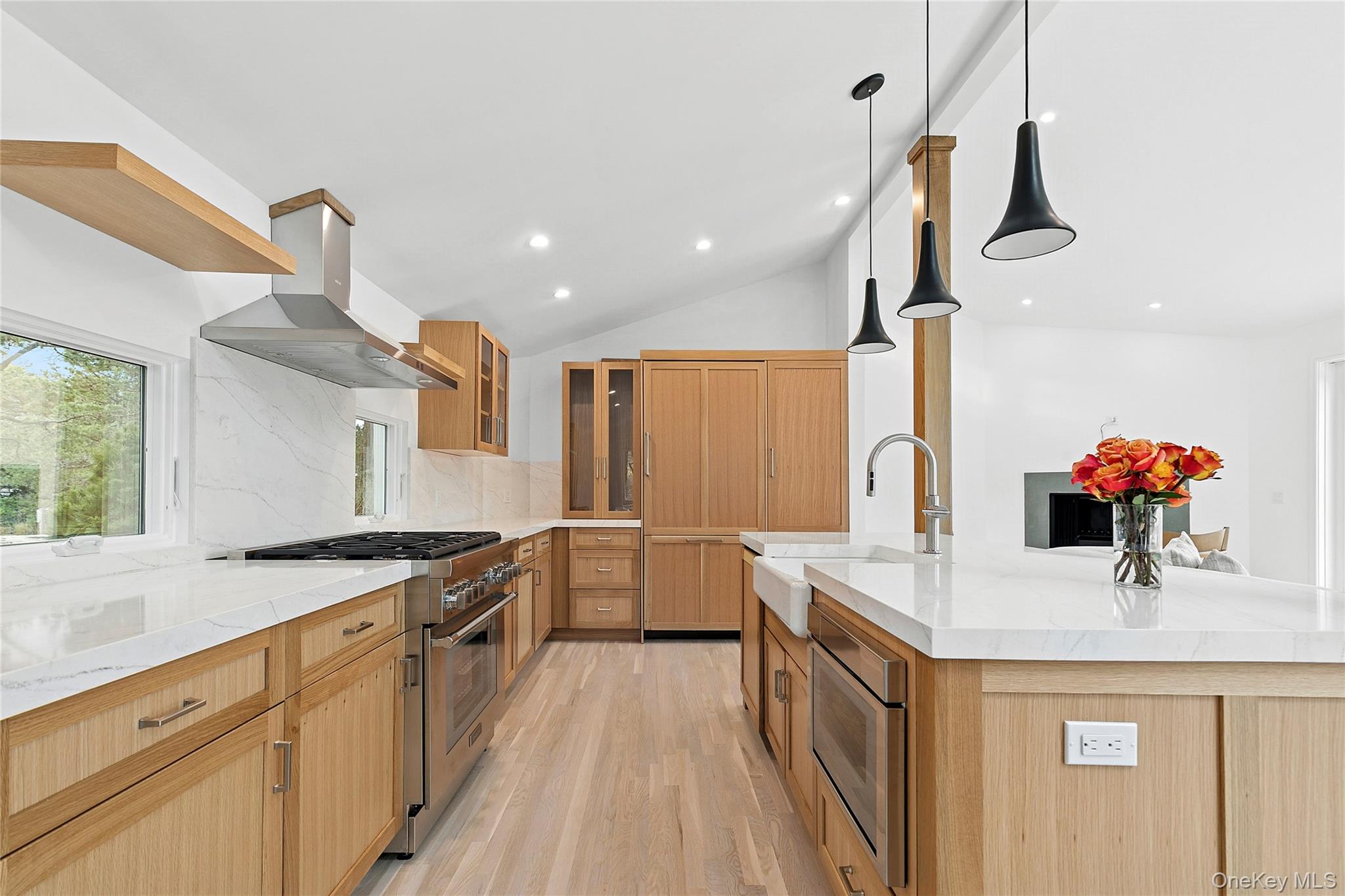 #6 photo, 37 Gilberts Path, Amagansett , NY 11930