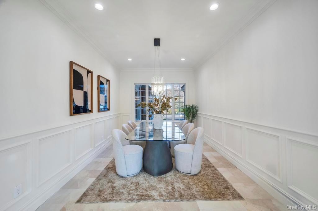 #10 photo, 6 Gables Court, Dix Hills , NY 11746