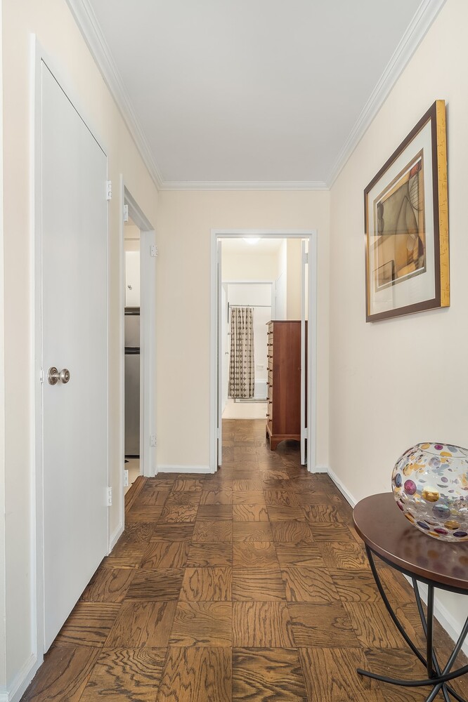 #7 photo, 200 W 79TH Street, マンハッタン Upper West Side , NY 10024