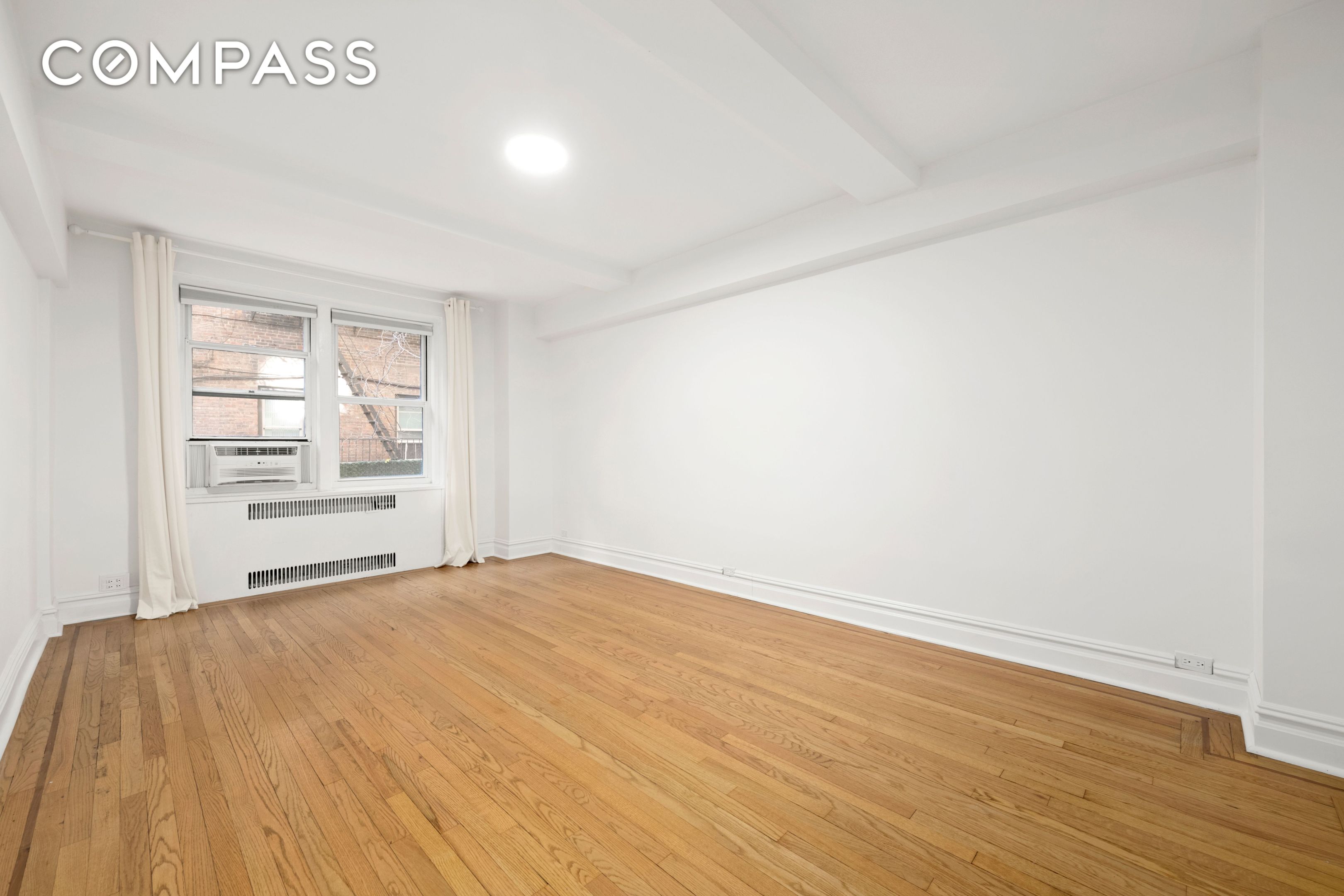 #10 photo, 152 E 94th Street, Upper East Side , NY 10128